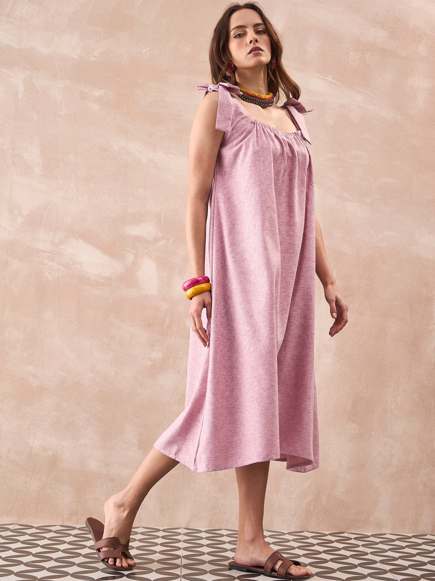 InWeave Dull Pink Linen Round Pleat Bow Dress