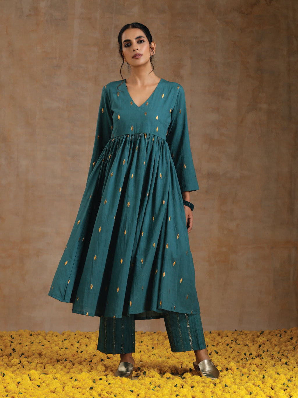 trueBrowns Deep Sea Gold Cotton Kalidar Kurta Set