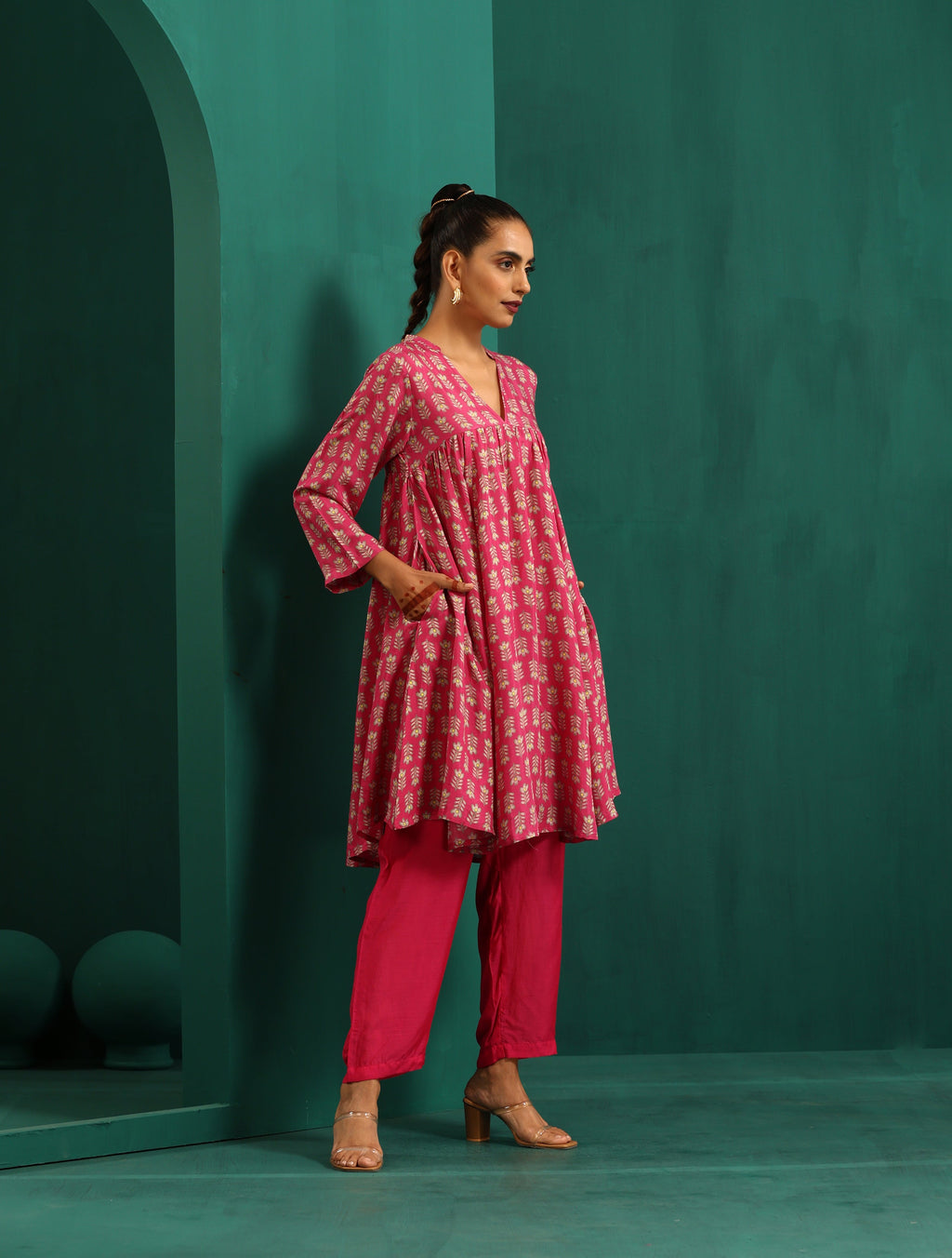 trueBrowns Pink Leaf Muslin Silk Printed Yoke Gathered Co-ord Set