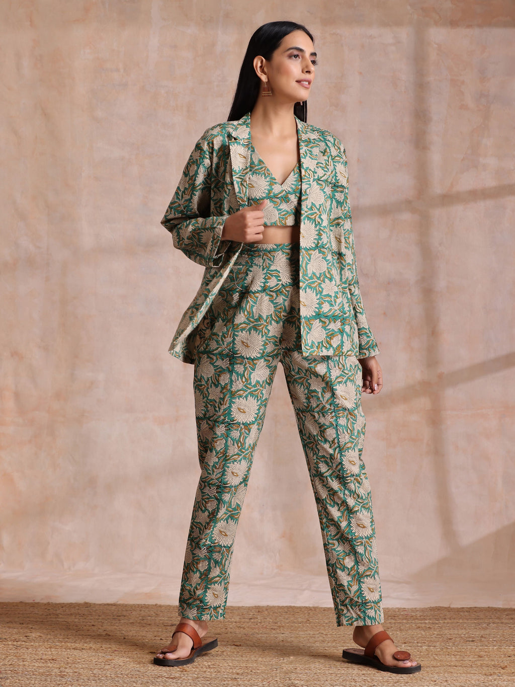 trueBrowns Fern Green Overall Floral Block Print Cotton Pant Suit Set