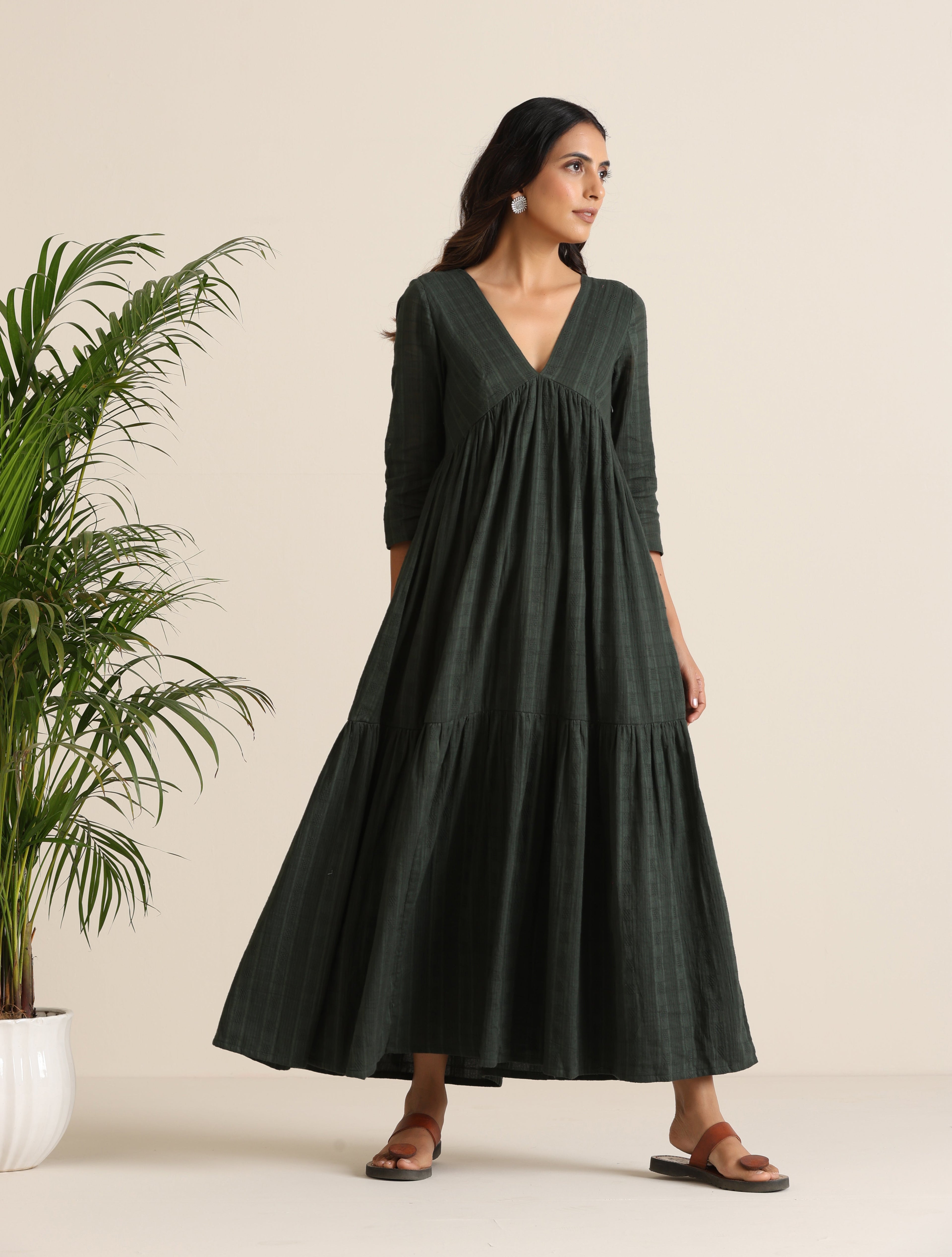 trueBrowns Charcoal Cotton Dobby Tiered Dress