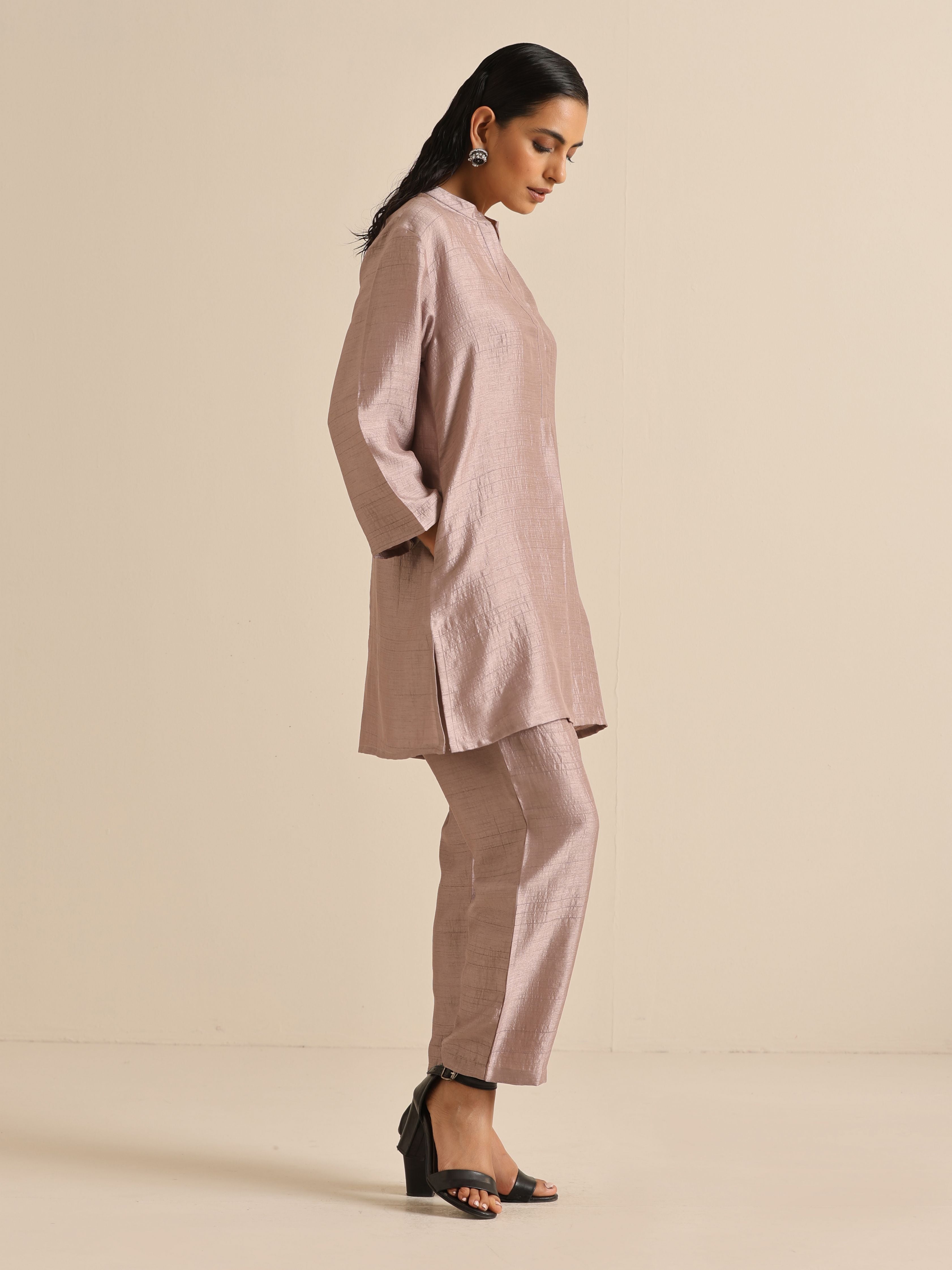 trueBrowns Grey Silk Texture Relaxed Co-Ord Set