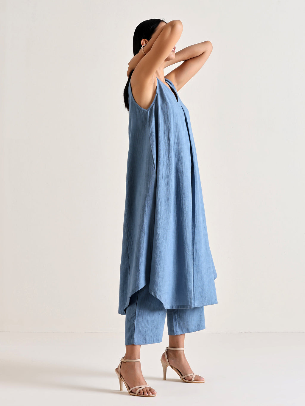 trueBrowns Light Blue Sleeveless Flared Kurta Pant Set