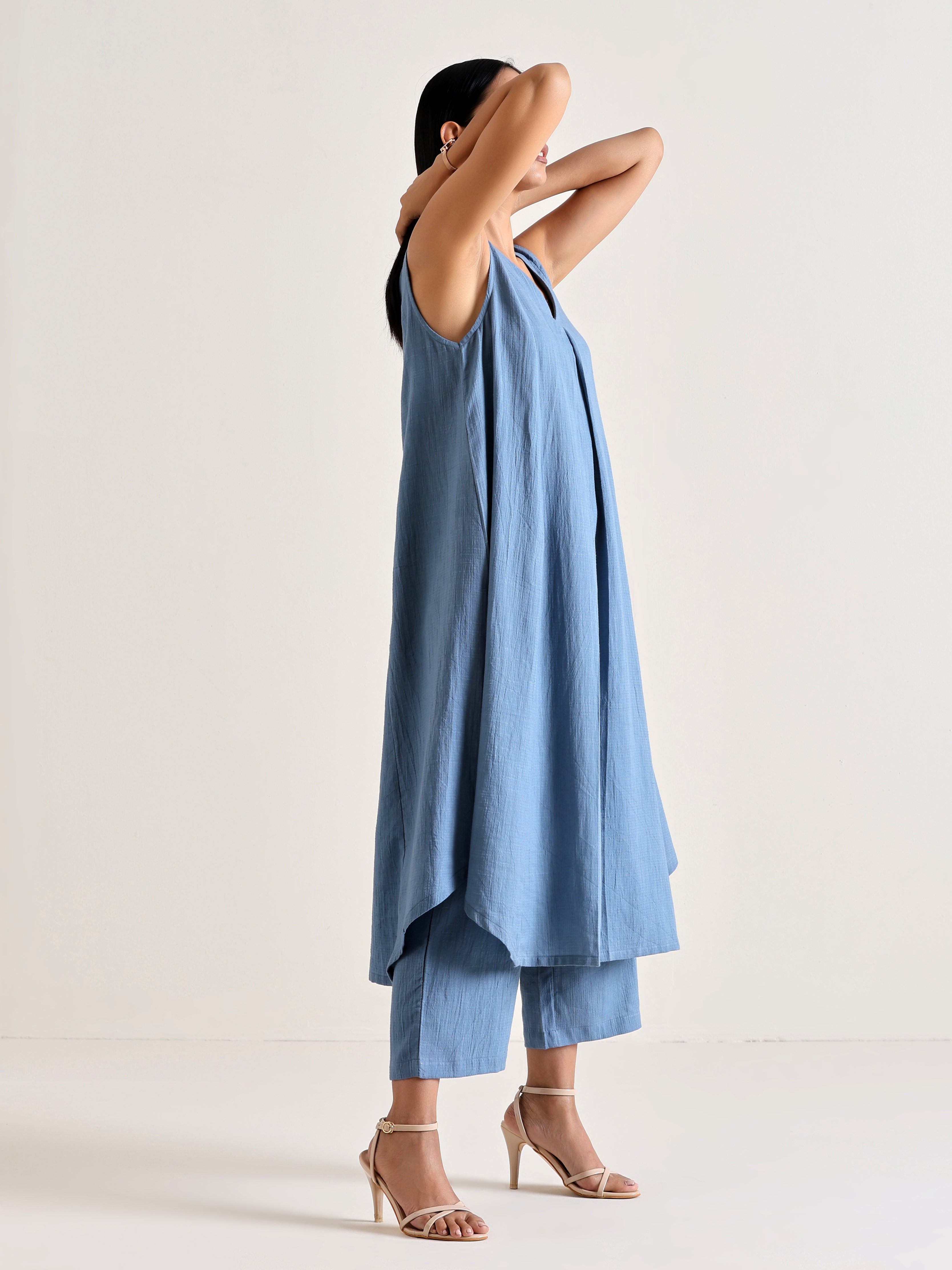trueBrowns Light Blue Sleeveless Flared Kurta Pant Set