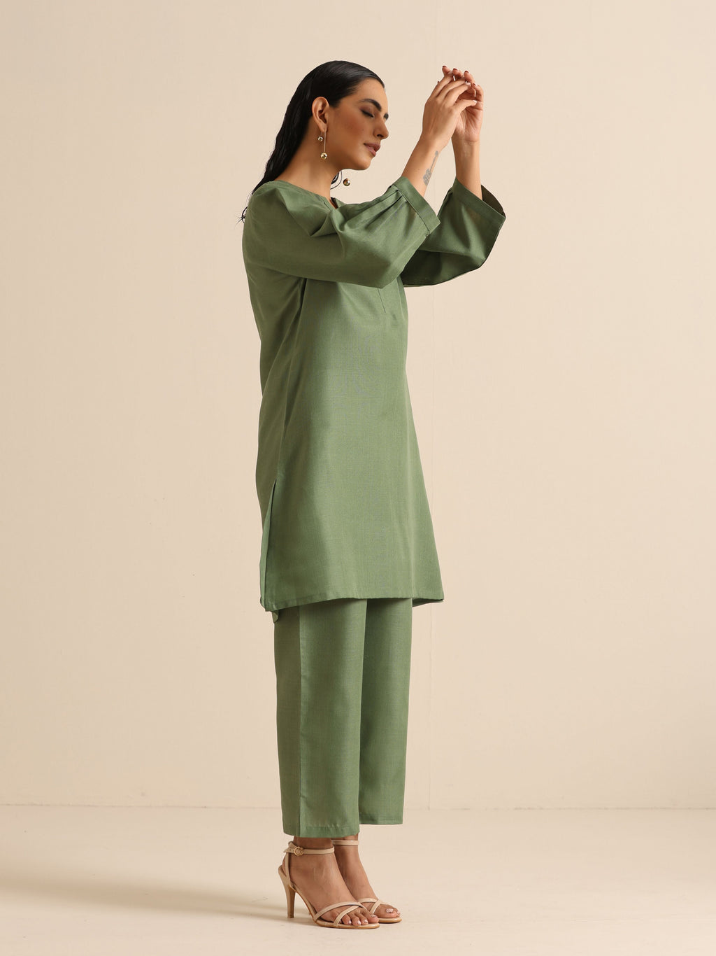 trueBrowns Olive Green Slub Relaxed Placket Co-Ord Set
