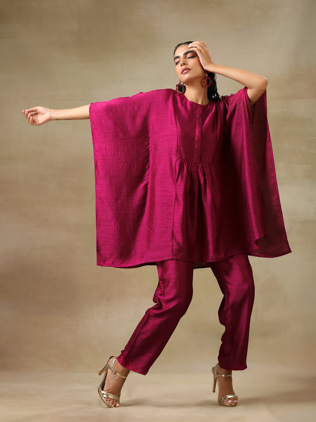 trueBrowns Purple Textured Silk Gathered Kaftan Co-Ord Set