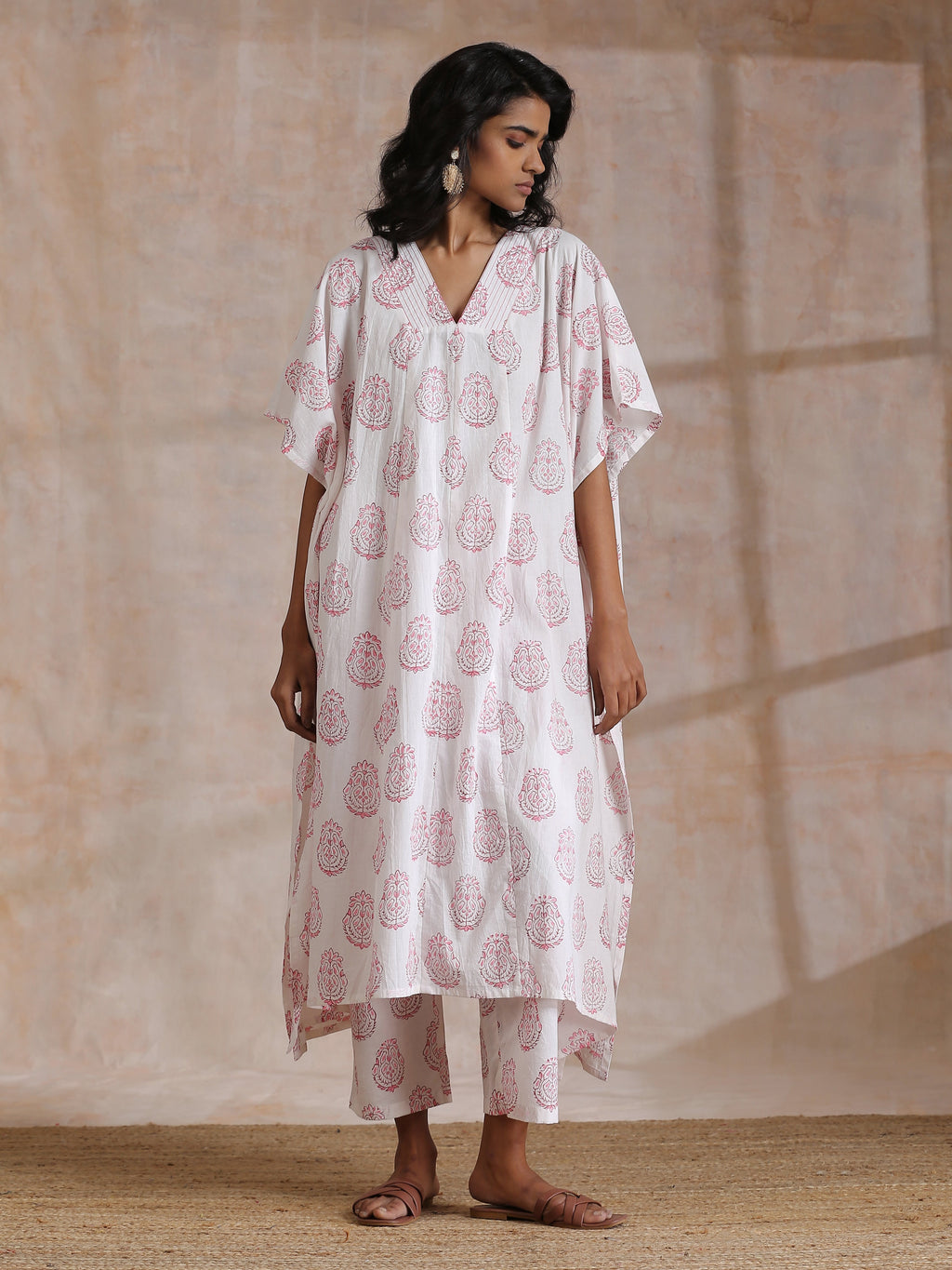 trueBrowns Pink Big Buta On White Print Cotton Panel Kaftan Kurta Pant Set