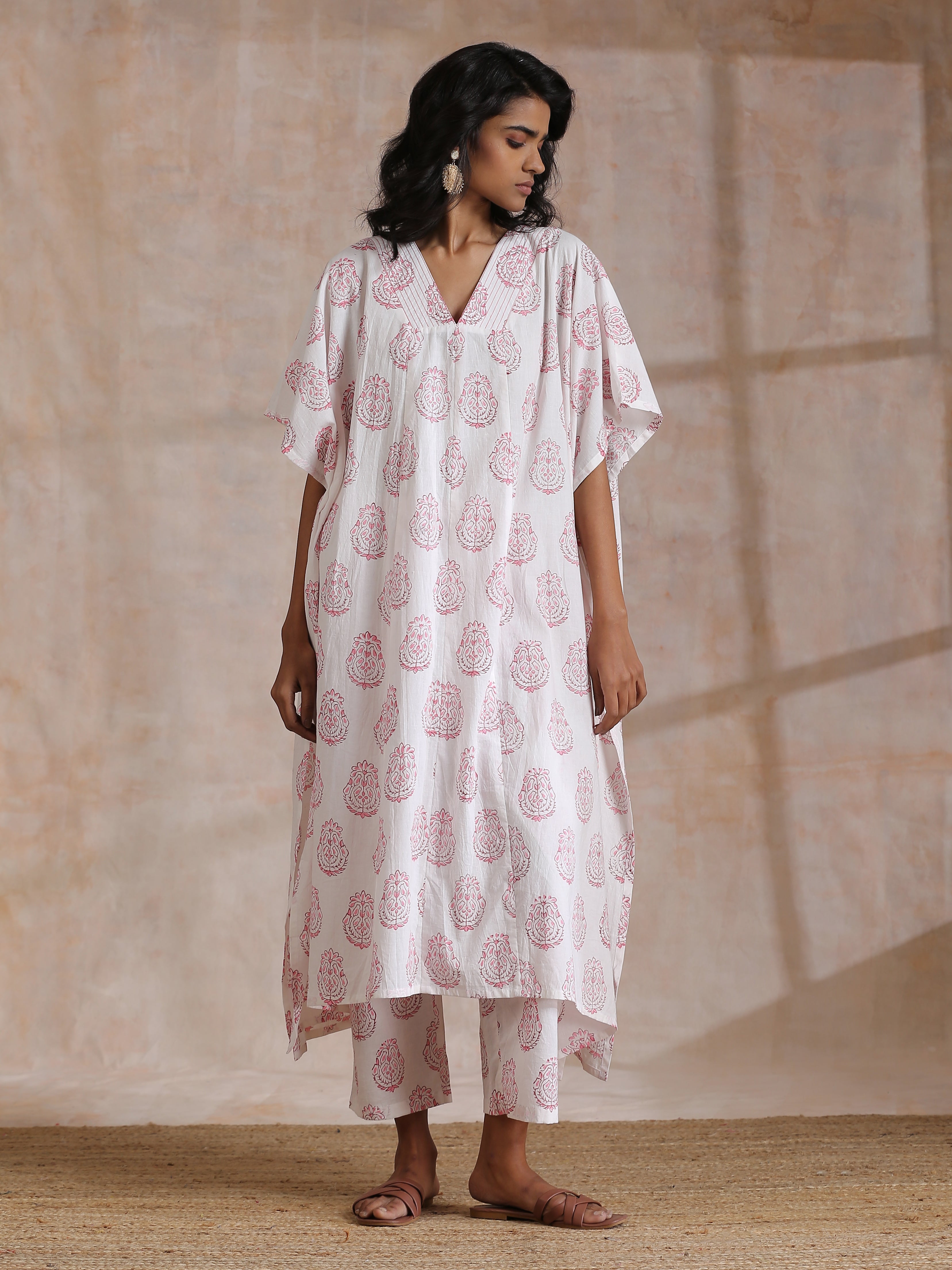 trueBrowns Pink Big Buta On White Print Cotton Panel Kaftan Kurta Pant Set