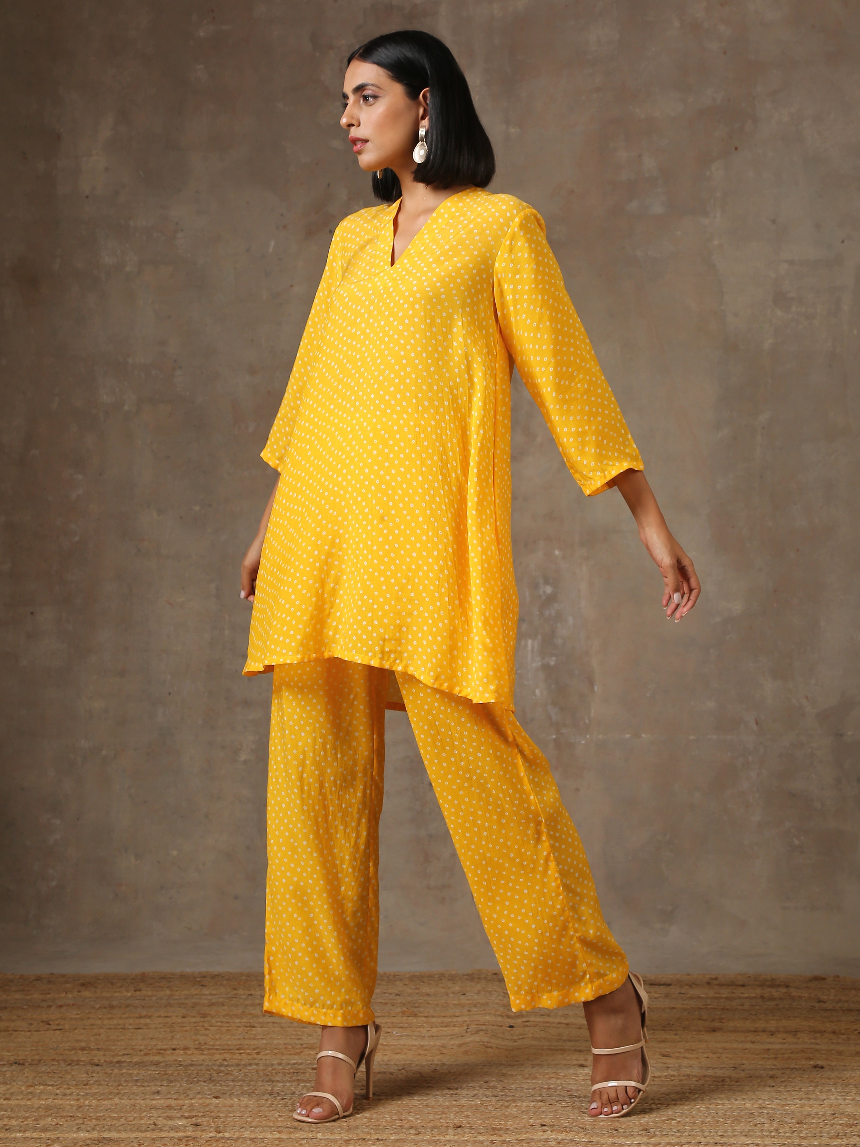 trueBrowns Yellow Bandhani Flare Printed Silk Co-Ord Set