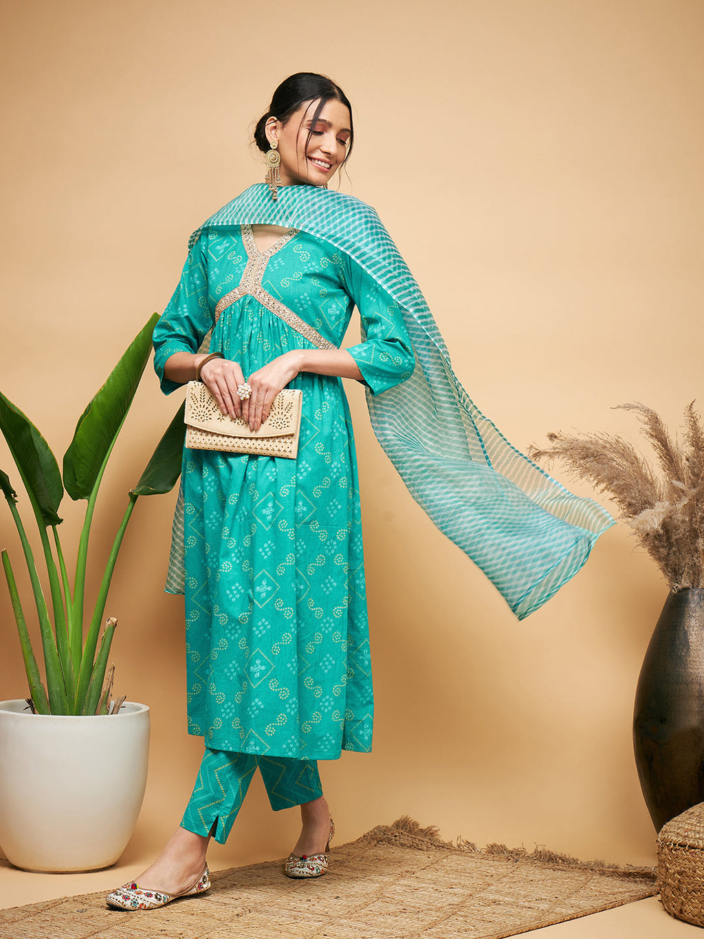 InWeave Women's Aqua S Print Alia Cut Gota Work Kurta Set W Aqua Le Du