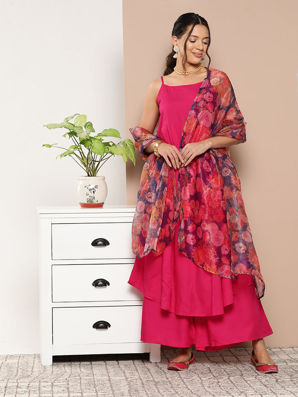 InWeave Women's Fuchsia Strappy Set With Navy Floral Organza Dupatta