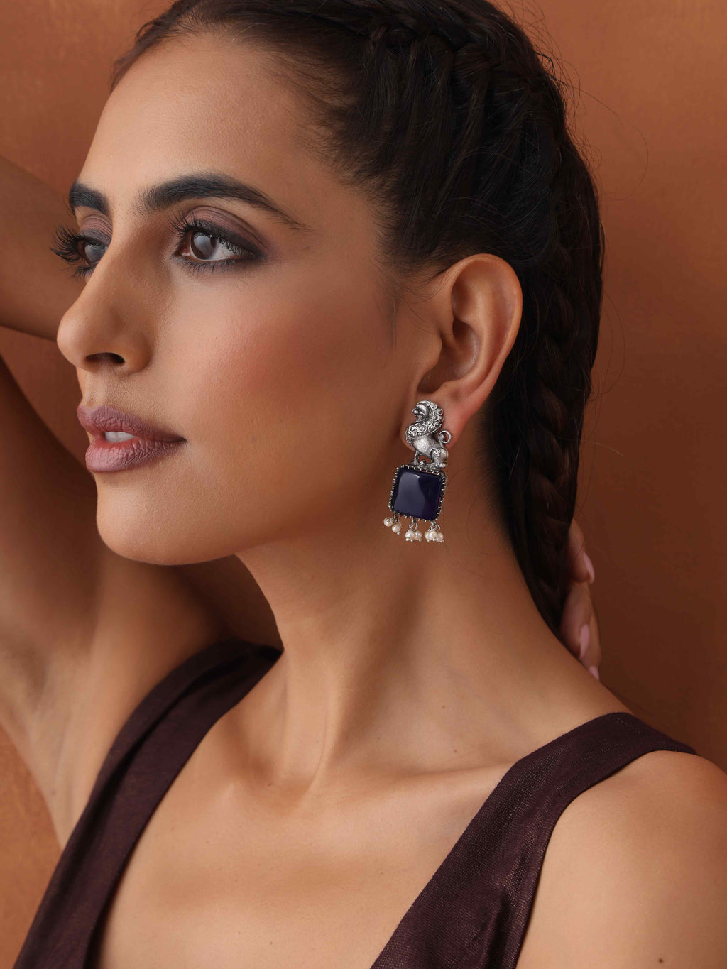 trueBrowns Silver Tone Turquise Stone Earrings