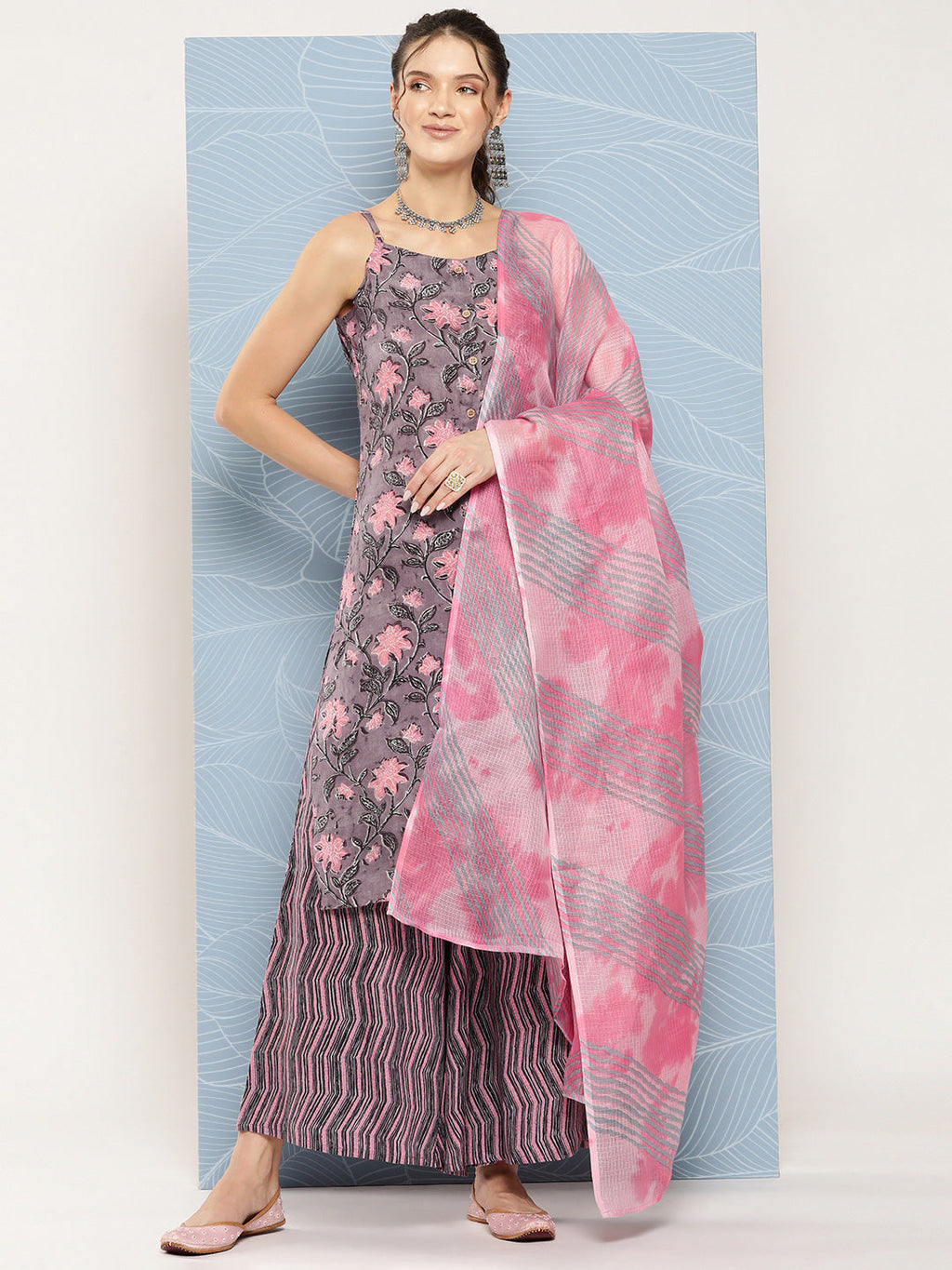 InWeave Women's Mauve Abstract Strappy Set With Dupatta