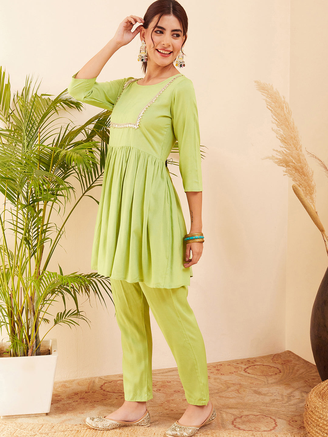 InWeave Women's Pear Green Round Neck Square Gota Work Kurta Pant Set