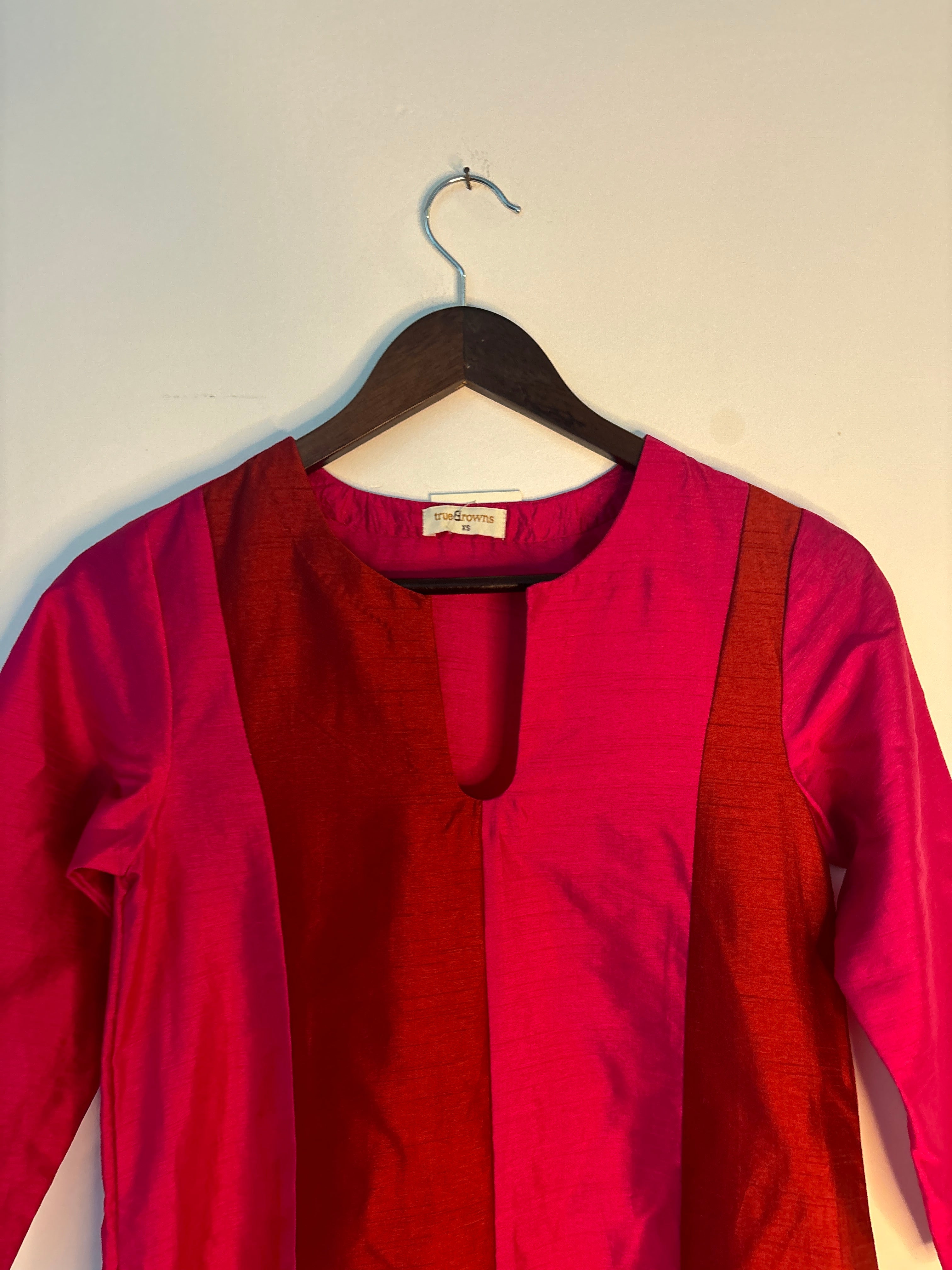 trueBrowns Pink Metallic Kurta
