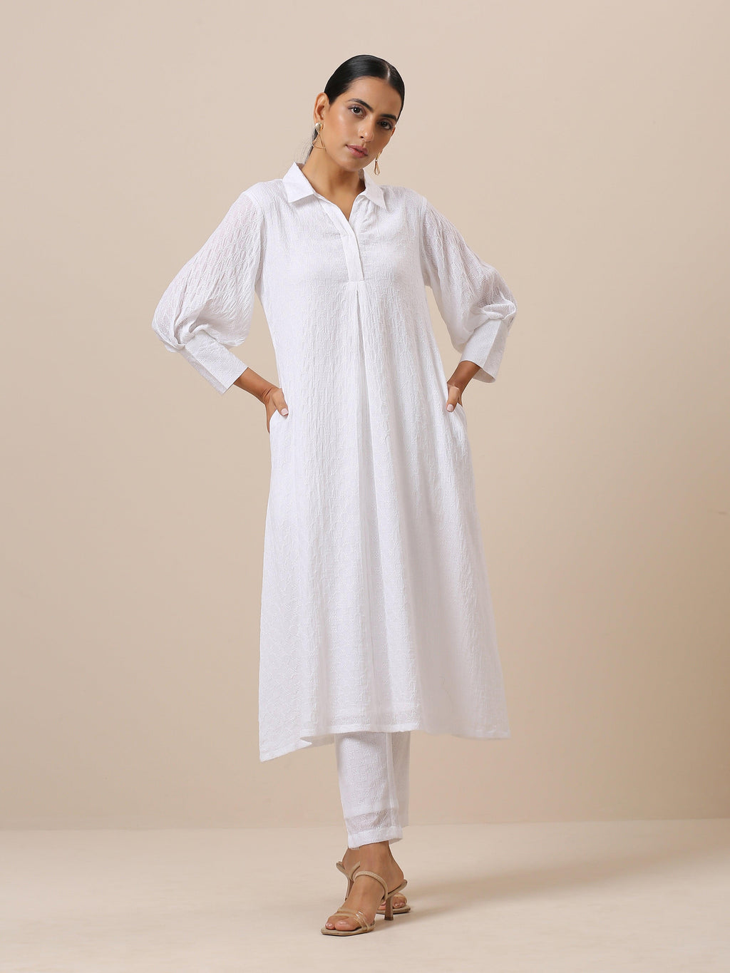 trueBrowns Cotton White Weave Collar Kurta Pant Set | Relove