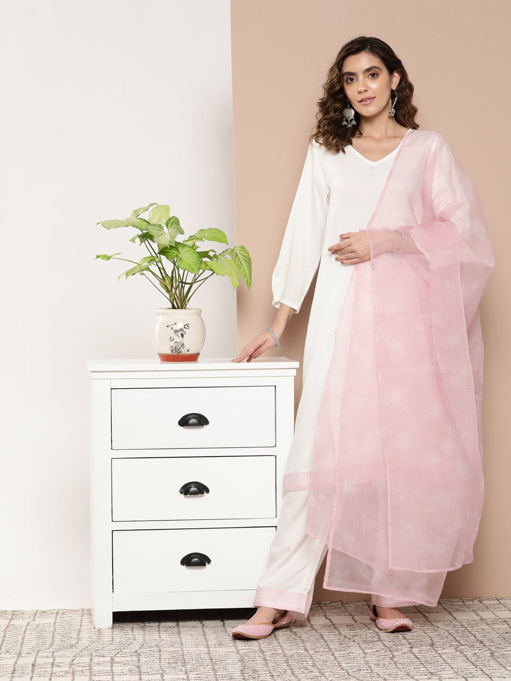 InWeave Women's Cream Straight Kurta Set W Pink White Print Organza Dupatta