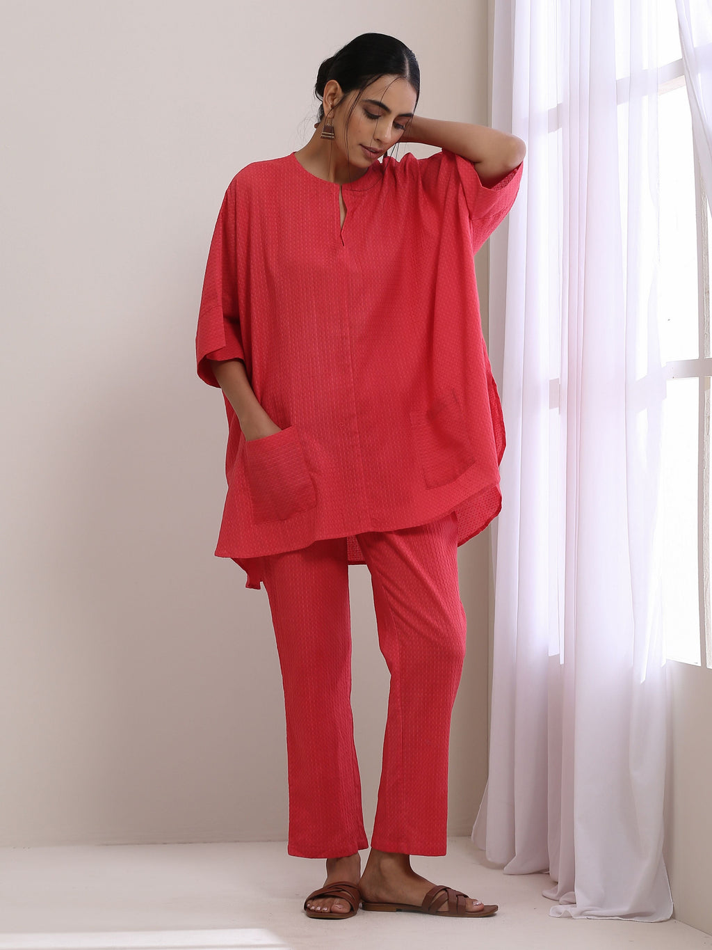 trueBrowns Bright Pink Dobby Boxy Fit High Low Co-Ord Set