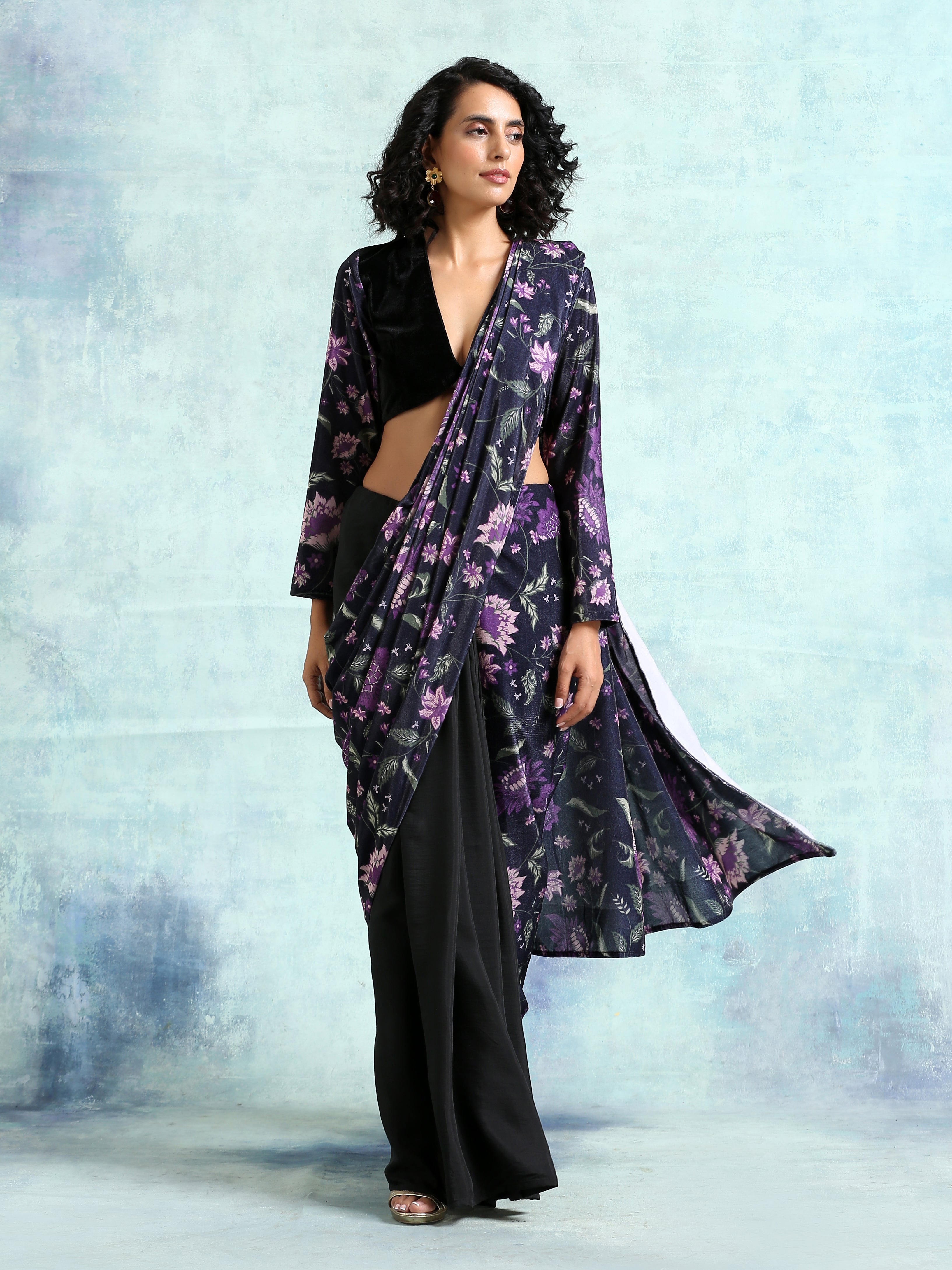 trueBrowns Black Printed Velvet Ready to Wear Saree