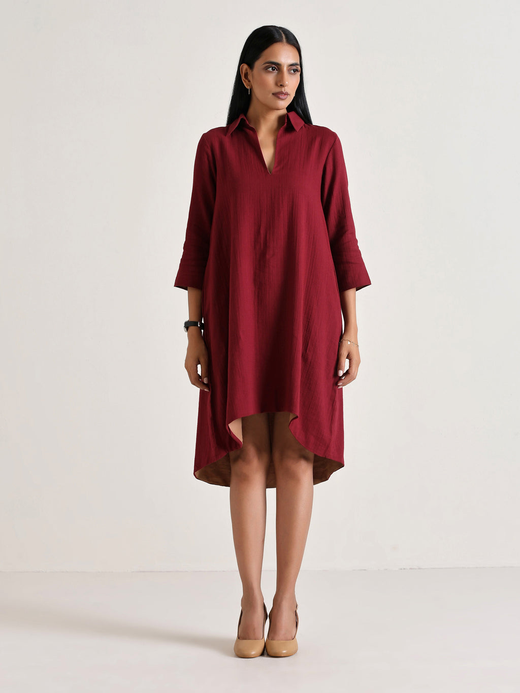 trueBrowns Maroon Short Collared Dress