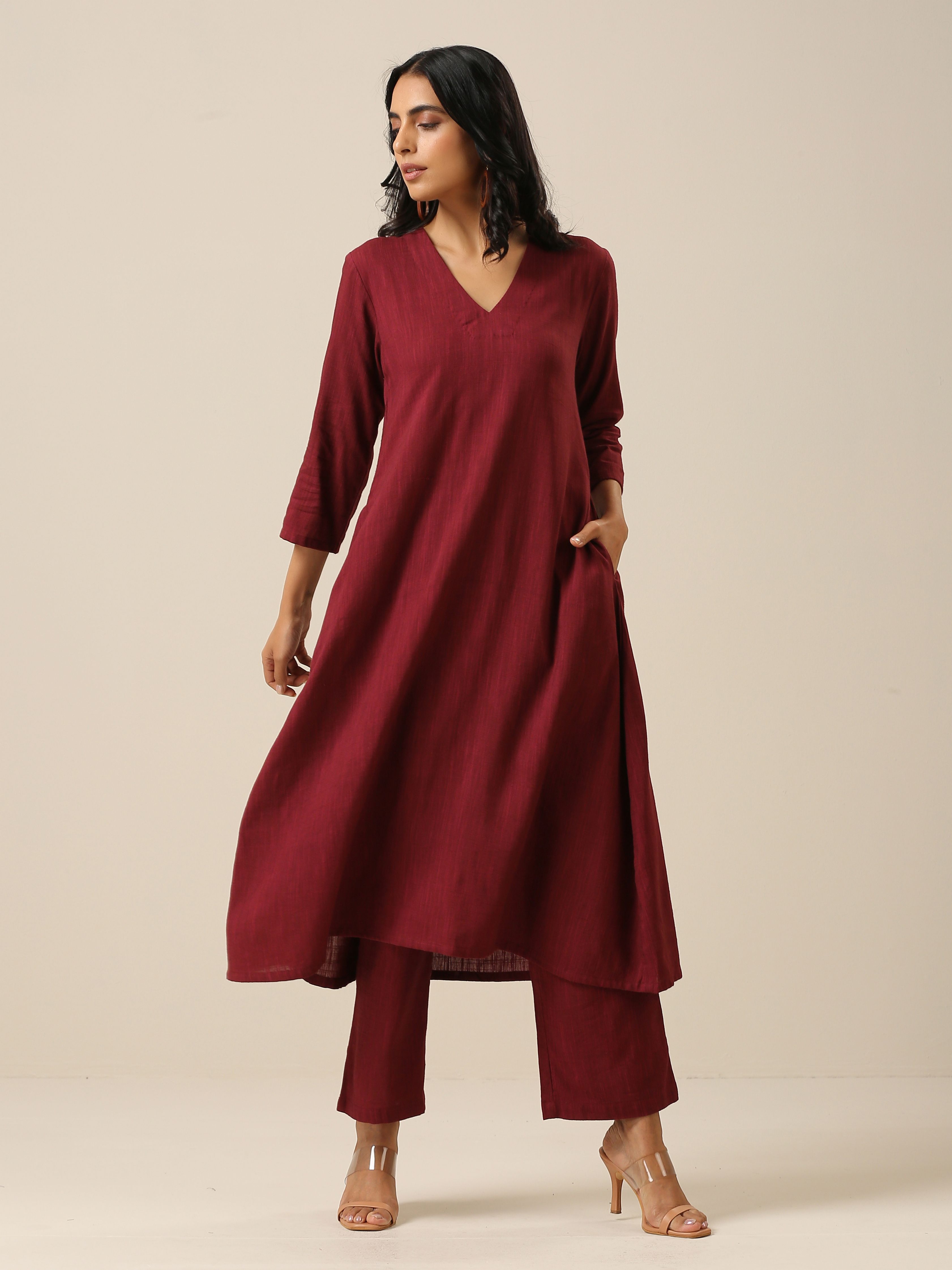 trueBrowns Ruby Wine Slub Texture Back Pleat Kurta Pant Set