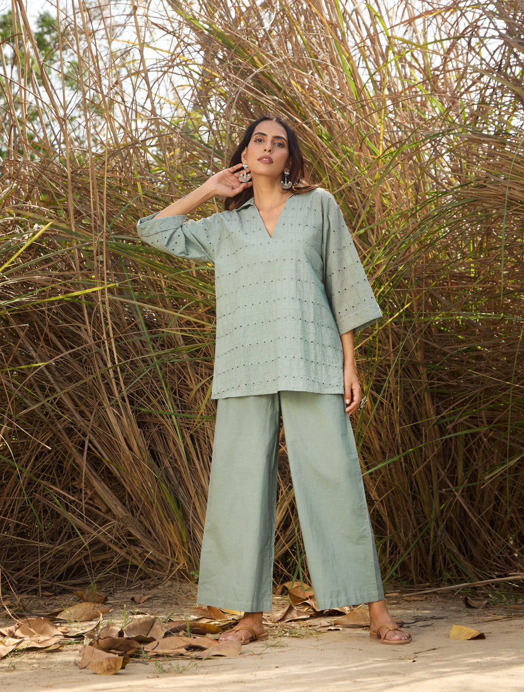 trueBrowns Blue Cotton Cutwork Embroidered Co-ord Set
