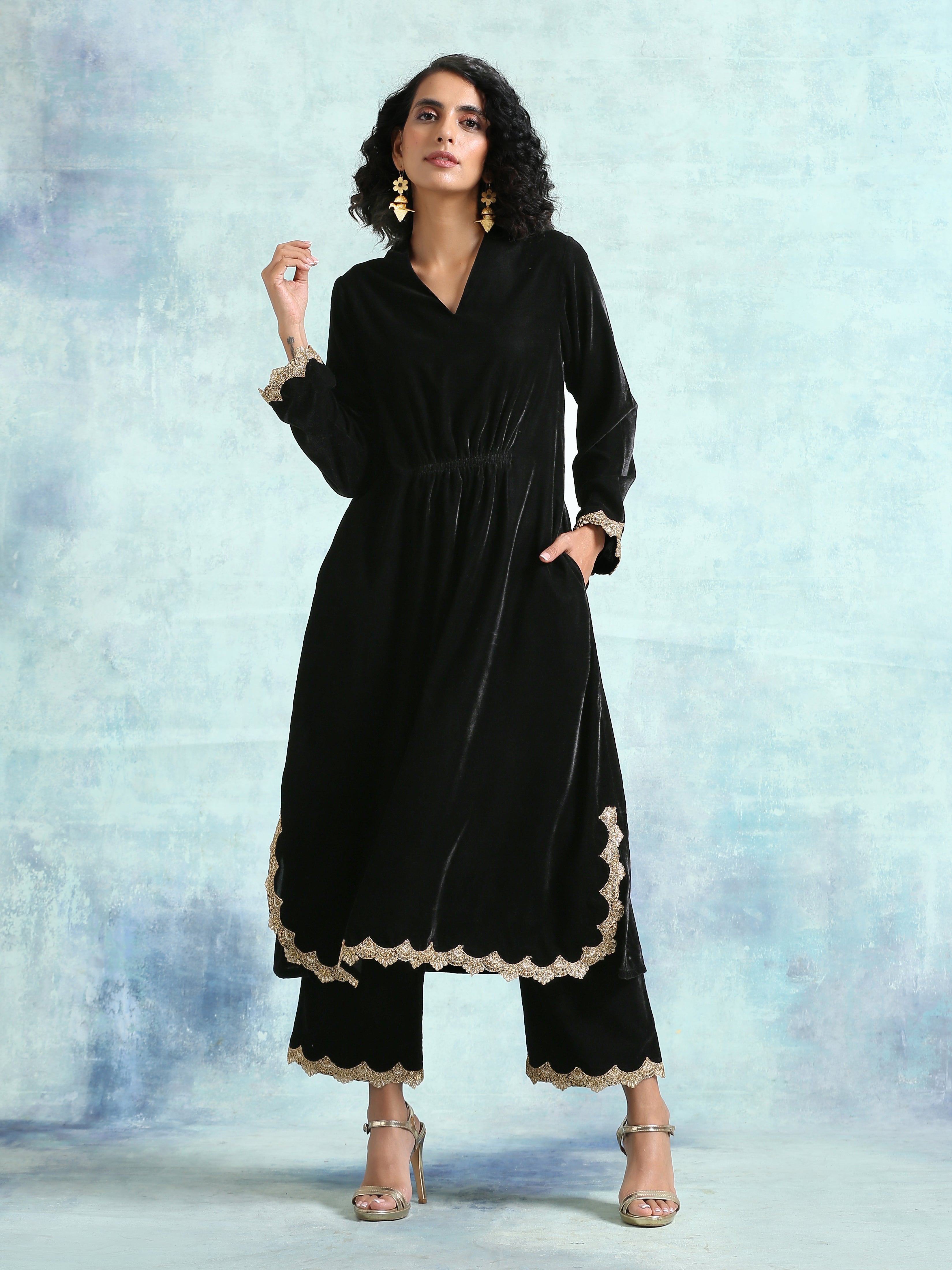 trueBrowns Black Velvet Lace Kurta