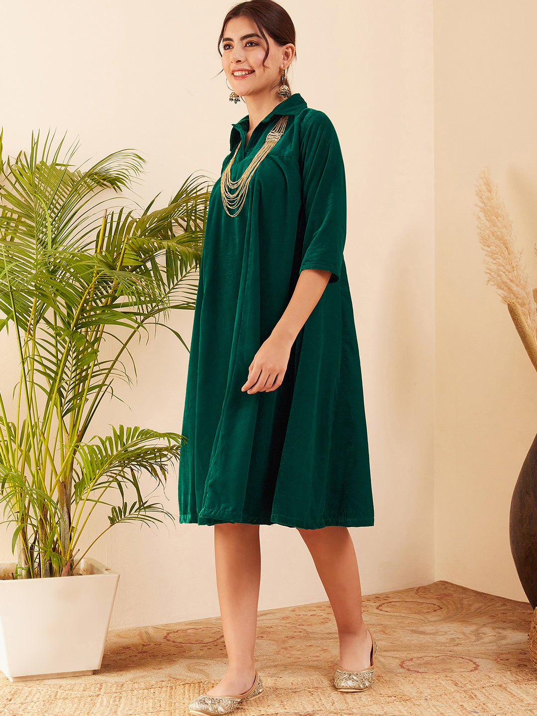 InWeave Women's Teal Velvet Collared Neck Flared Midi Dress