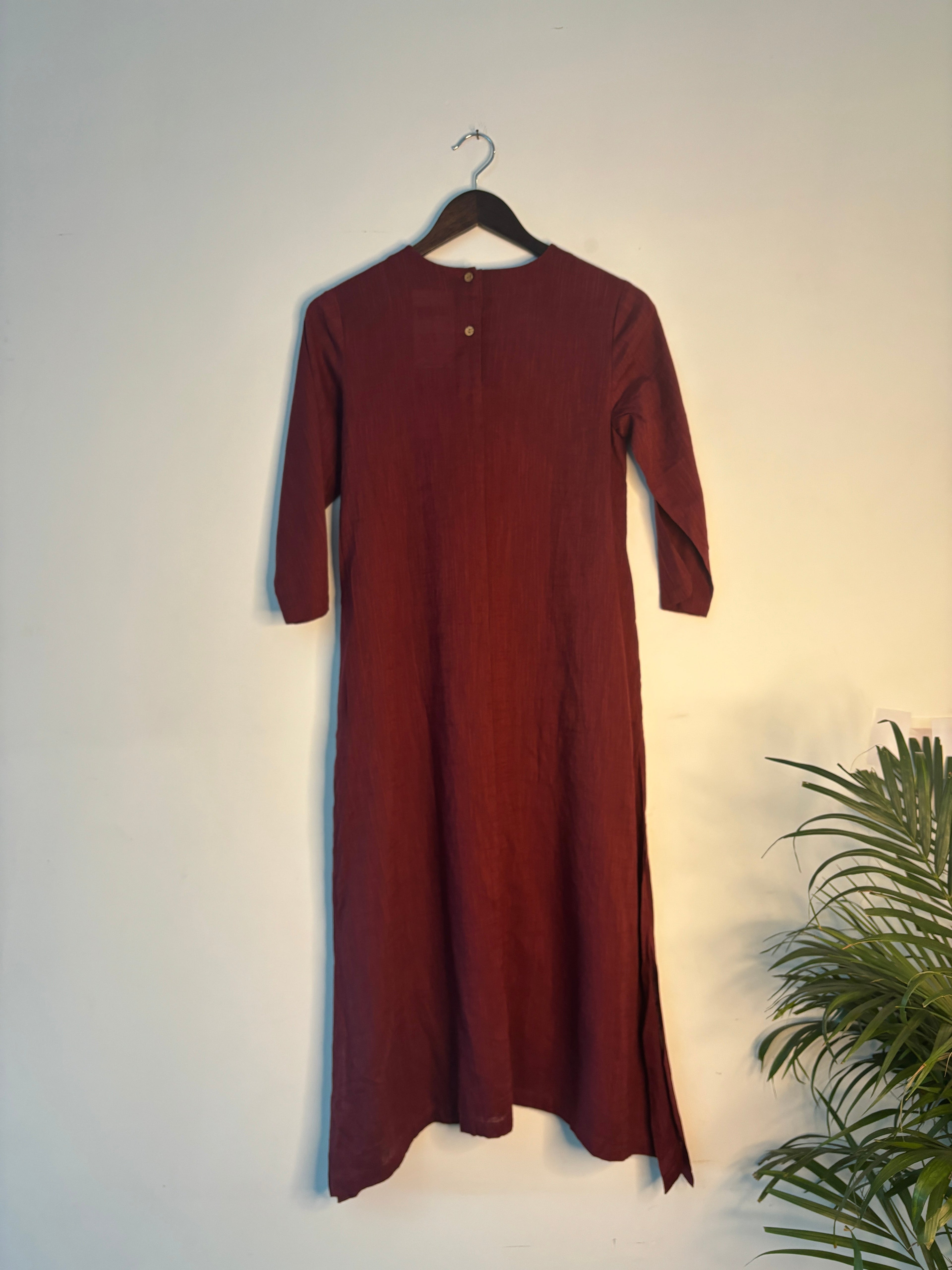 trueBrowns Maroon Slub Straight Kurta