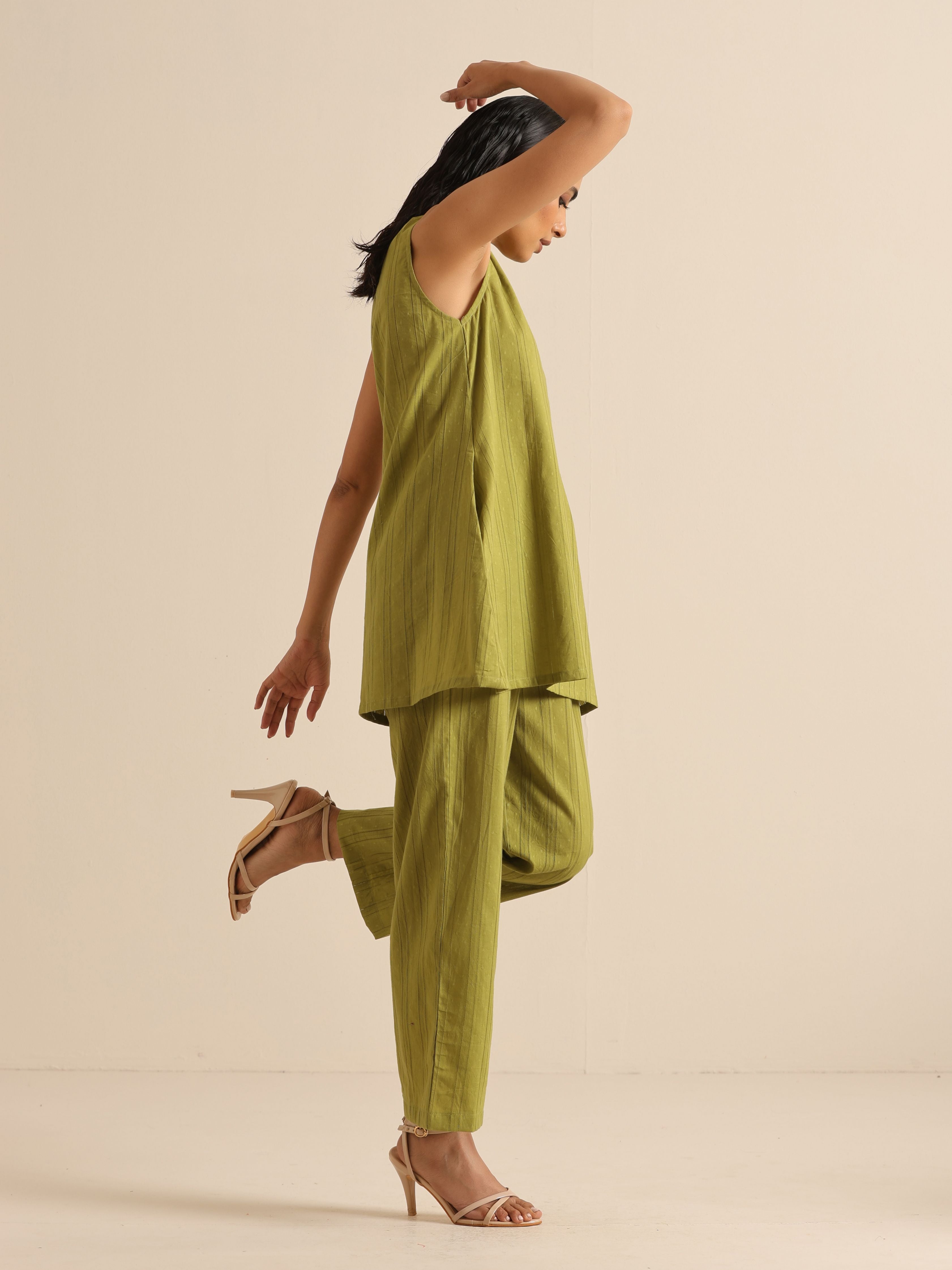 trueBrowns Green Dobby Sleeveless Co-Ord Set