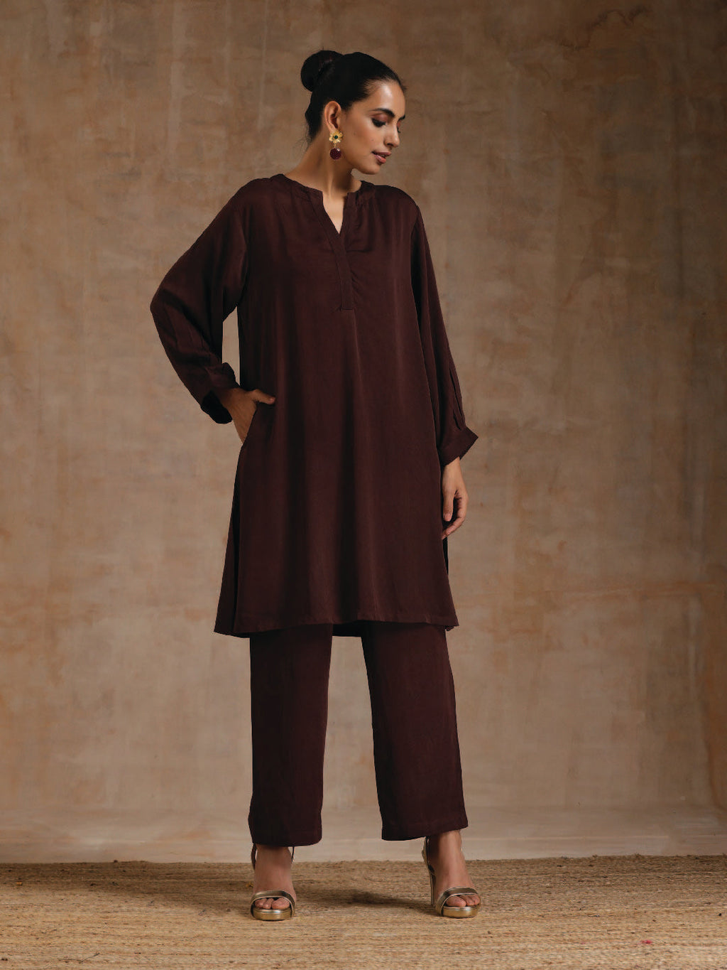 trueBrowns Cola Brown Modal Satin Relax Co-ord Set