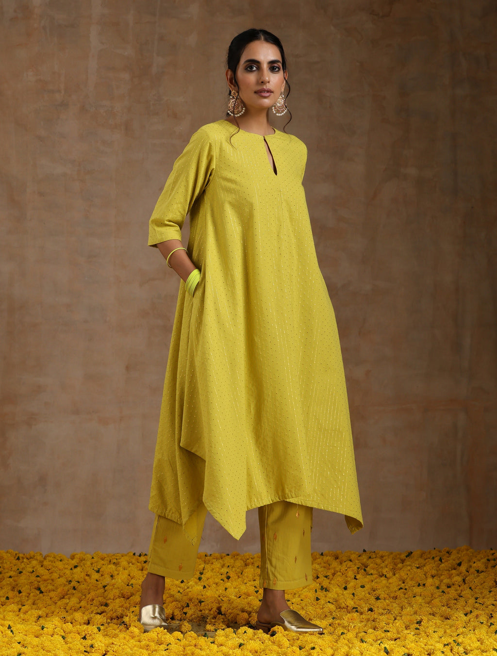 trueBrowns Lime Gold Cotton Handkerchief Kurta Set | Relove