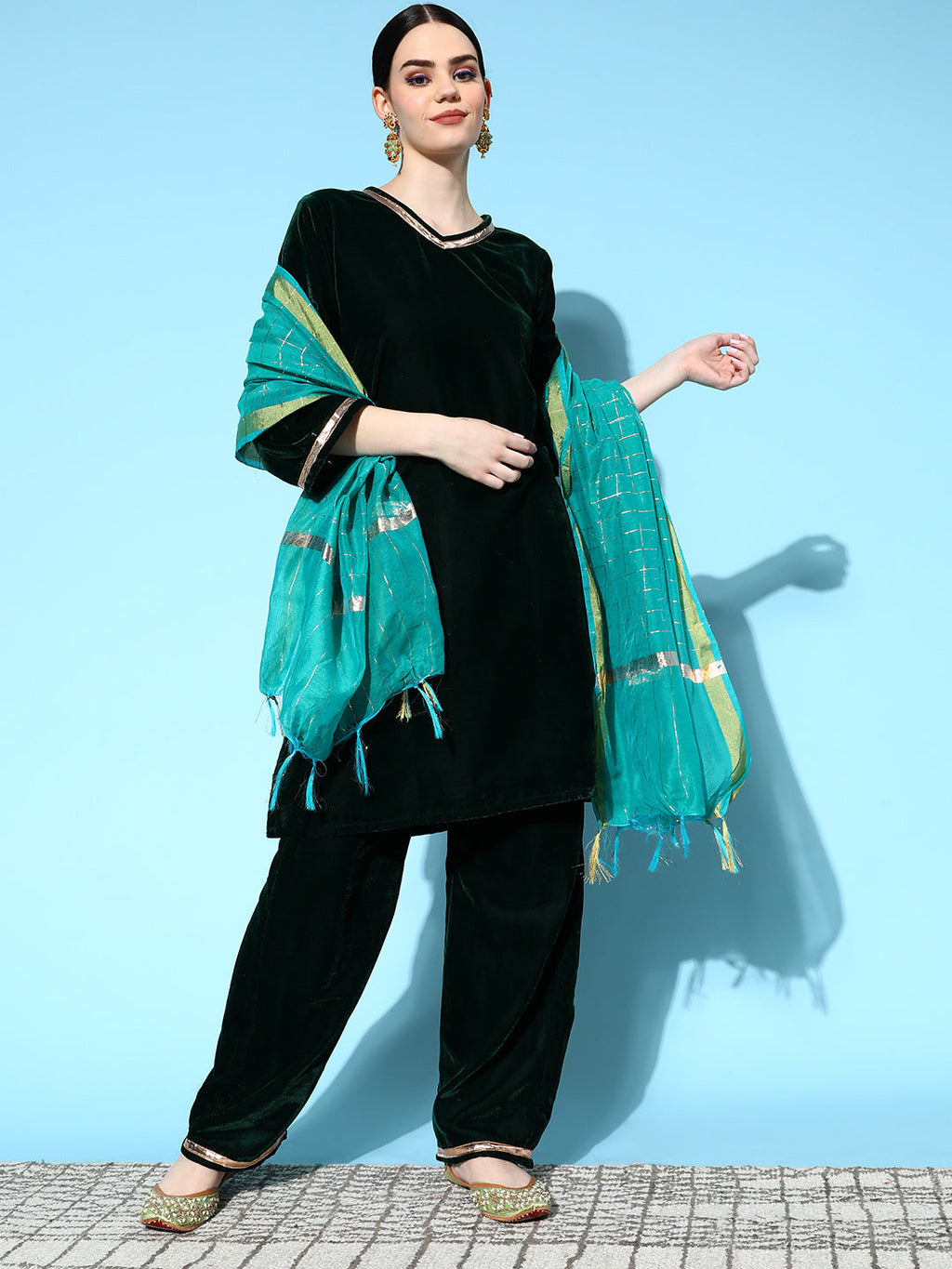 InWeave Women's Green Velvet Kurta Set With Teal Gold Check Dupatta