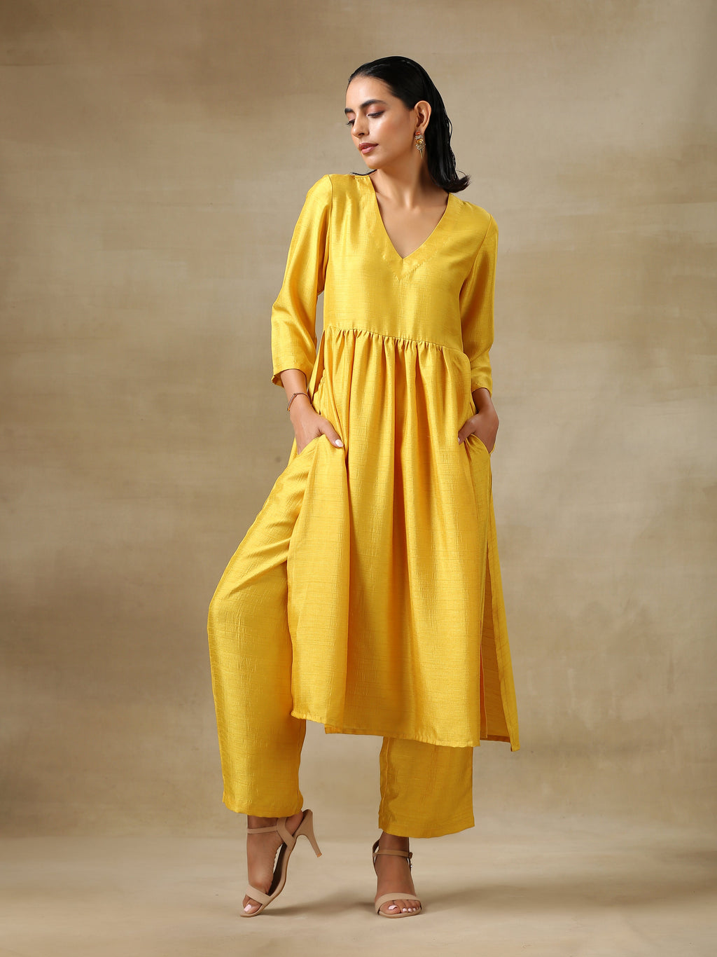 trueBrowns Yellow Textured Silk High Slit Gathered Kurta Set