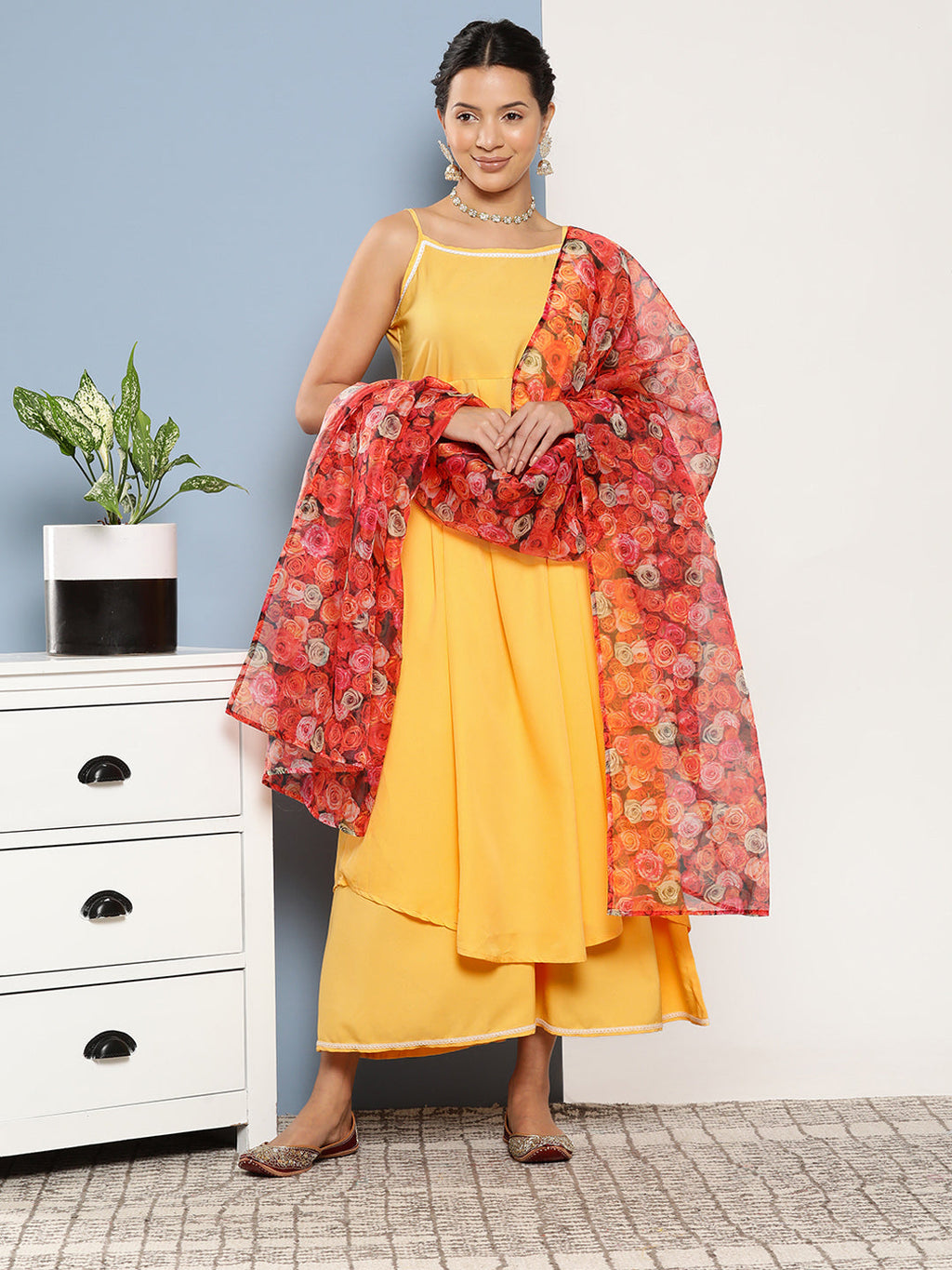 InWeave Women's Cassatta Yellow Cr Strappy Set With Rose Print Dupatta