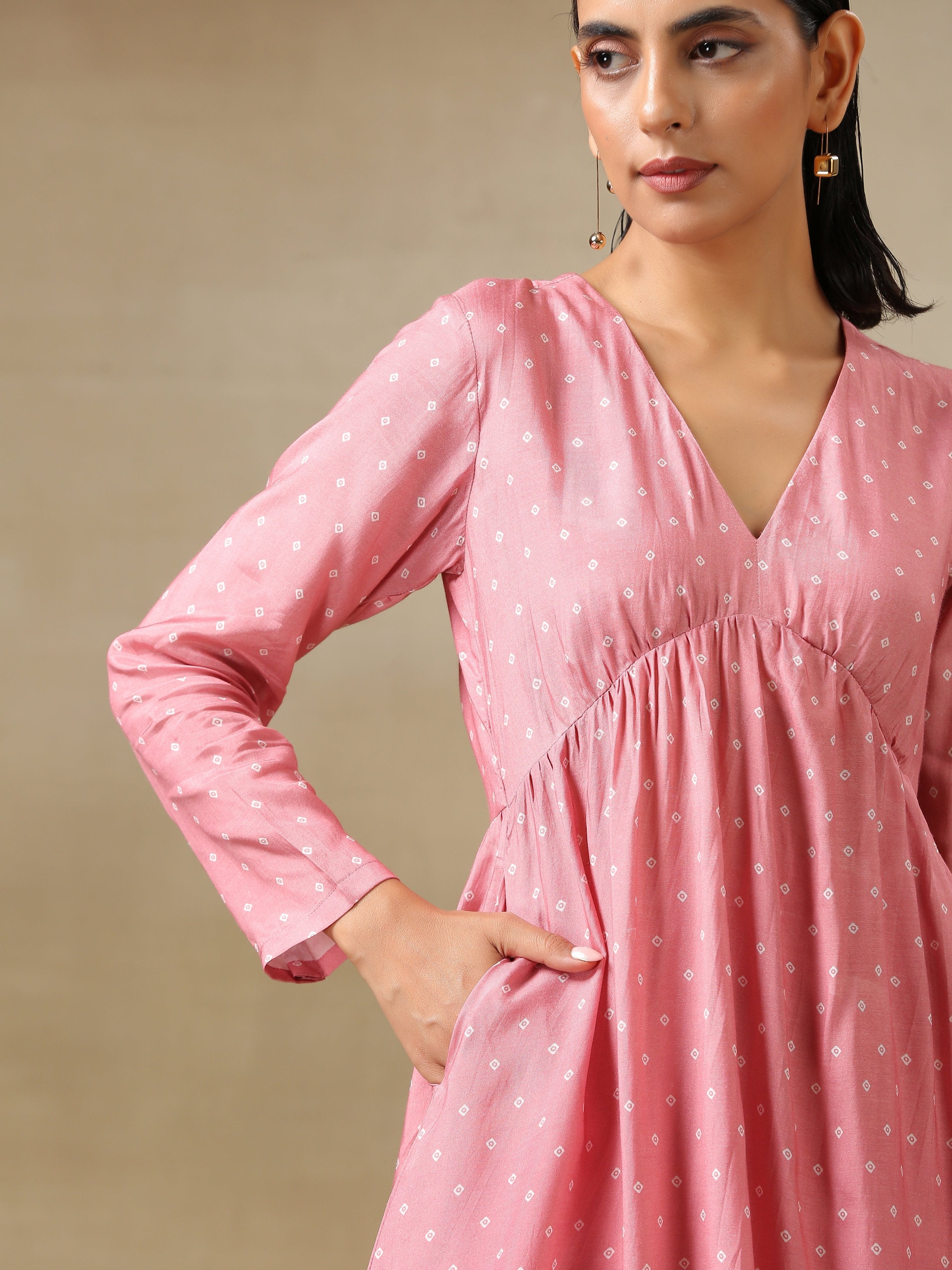 trueBrowns Light Mauve Bandhani Printed Silk Flared Kurta Pant Set