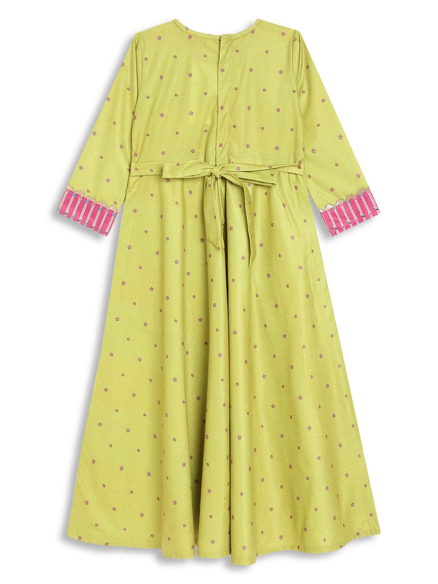 Ahalyaa Girls Printed A-Line Velvet Maxi Kids Ethnic Dress
