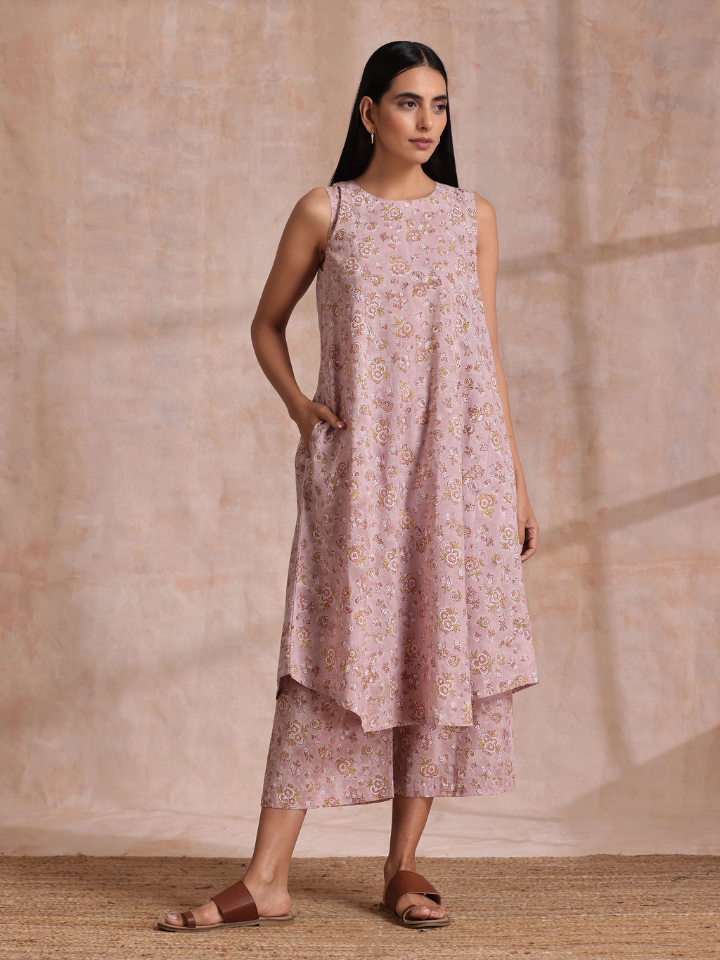 trueBrowns Grey Overall Floral Block Print Cotton High-Low Co-Ord Set