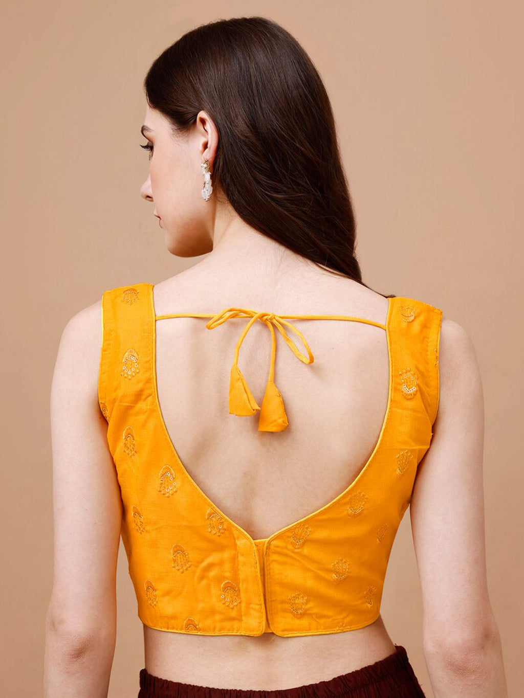 Tikhi Imli Ethnic Motifs Embroidered Sequinned Sleeveless Dupion Saree Blouse