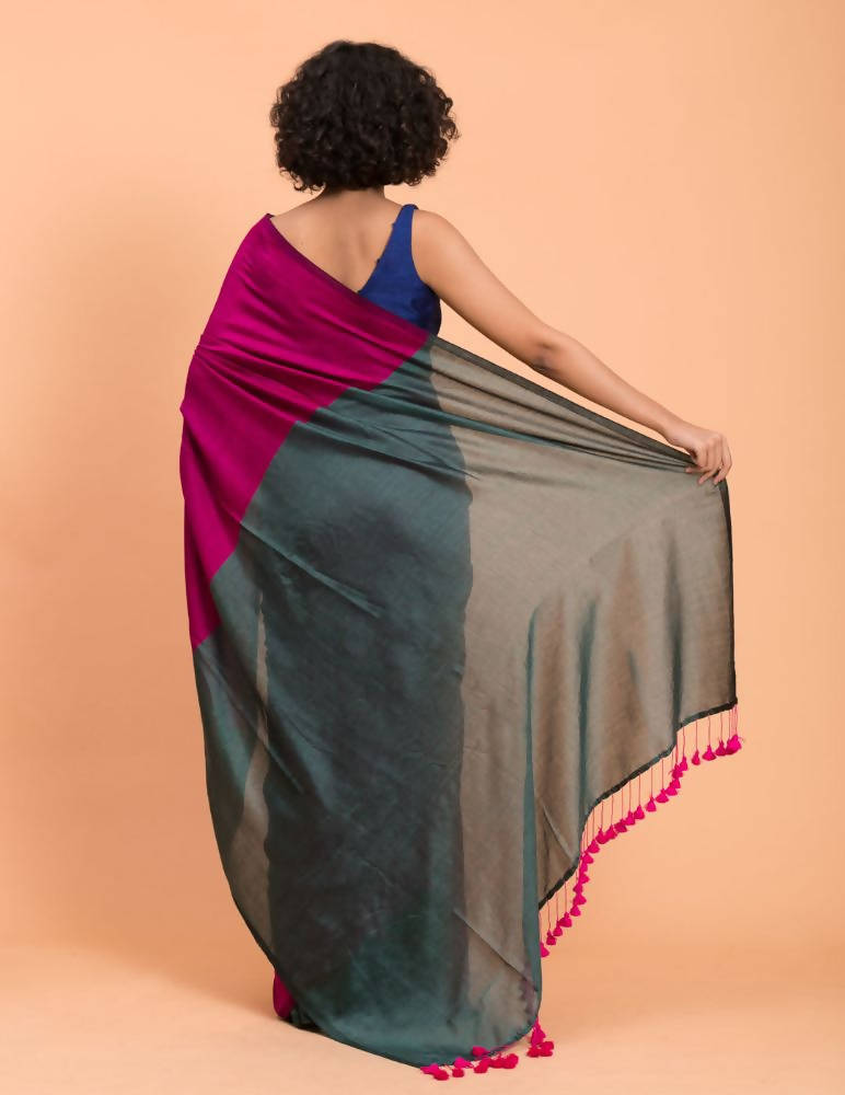 Suta Women Pink Teal Colourblocked Saree