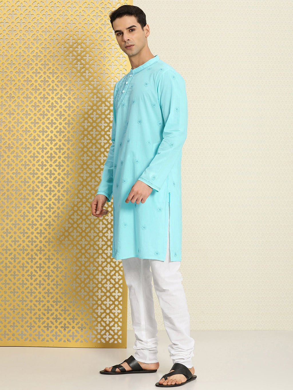 House of Pataudi Men Pure Cotton Embroidered Chikankari Jashn Kurta with Churidar