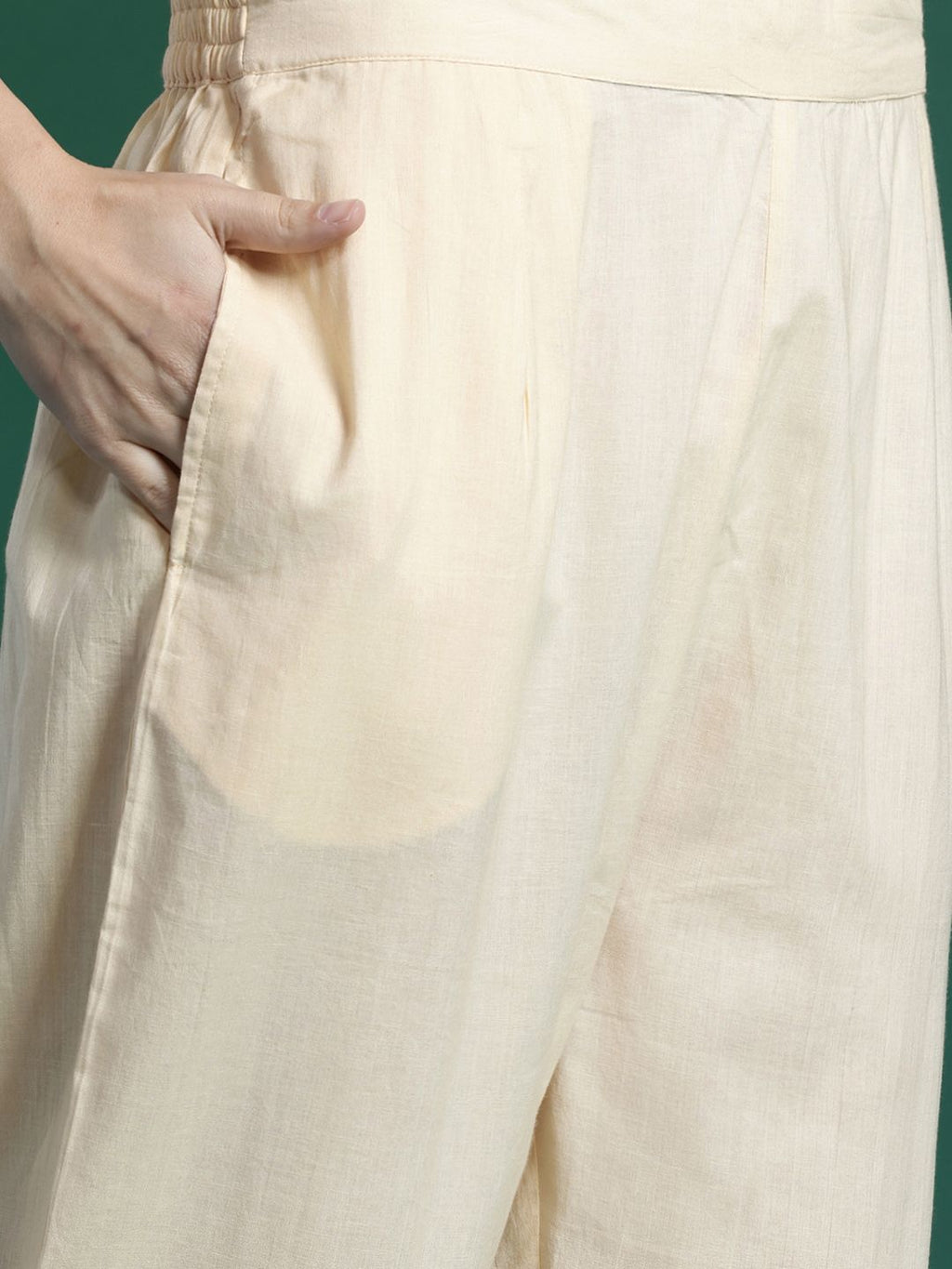Indo Era Floral Printed Regular Pure Cotton Kurta with Trousers & Dupatta