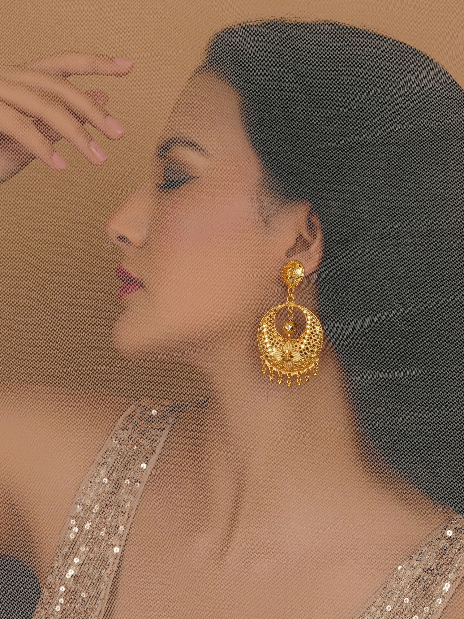 Golden Earrings (Gold) - Ruby Raang