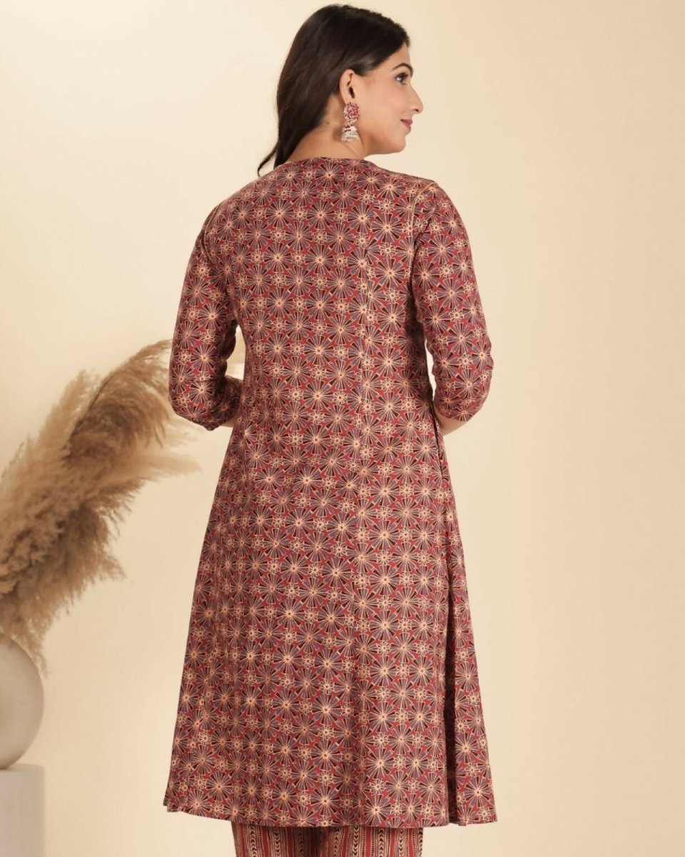 Aramya Red Soft Cotton Geometric Panelled Kurta for Women