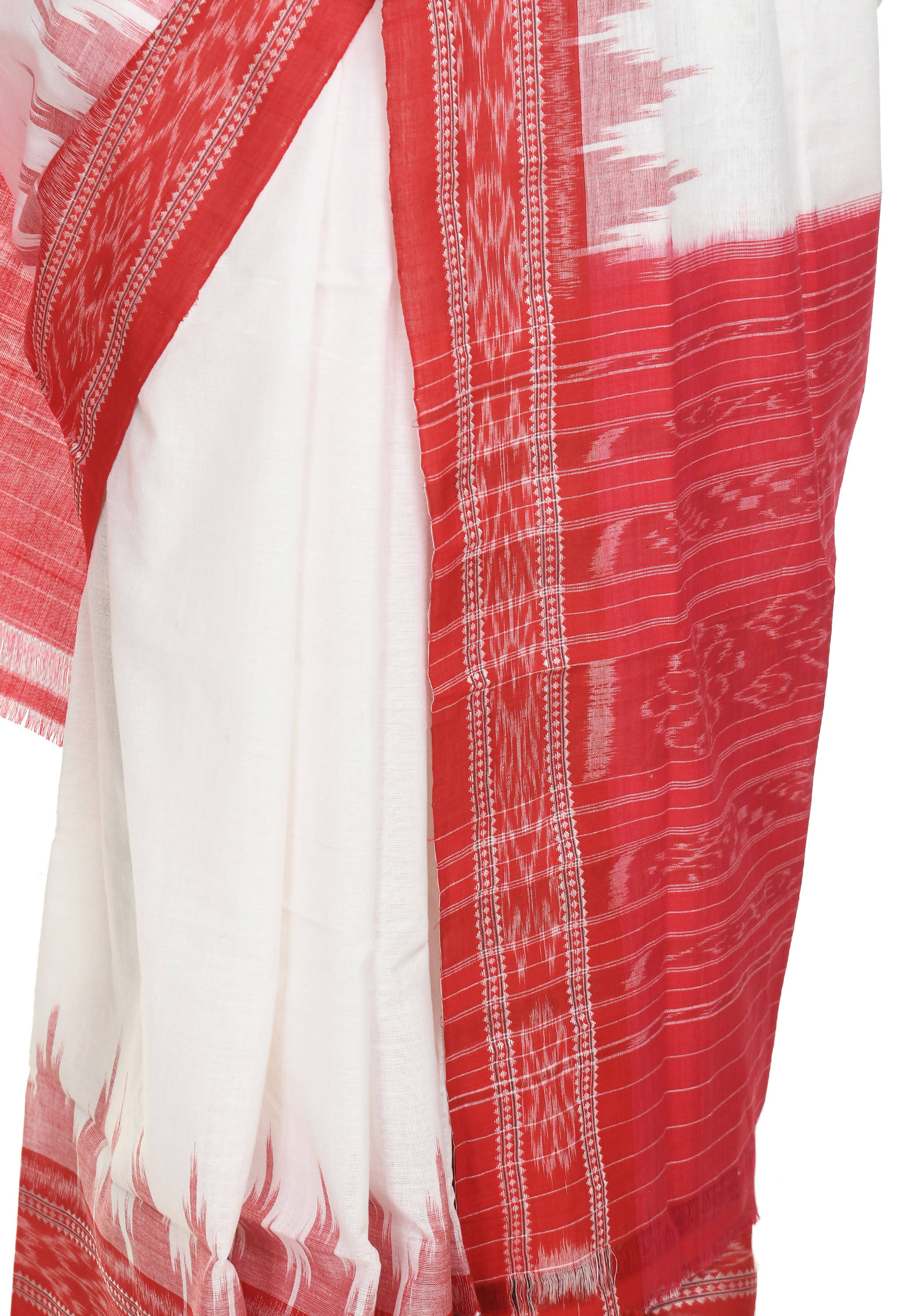 Vamika Sambalpuri Ikat Cotton Plane Kumbha White & Red Saree