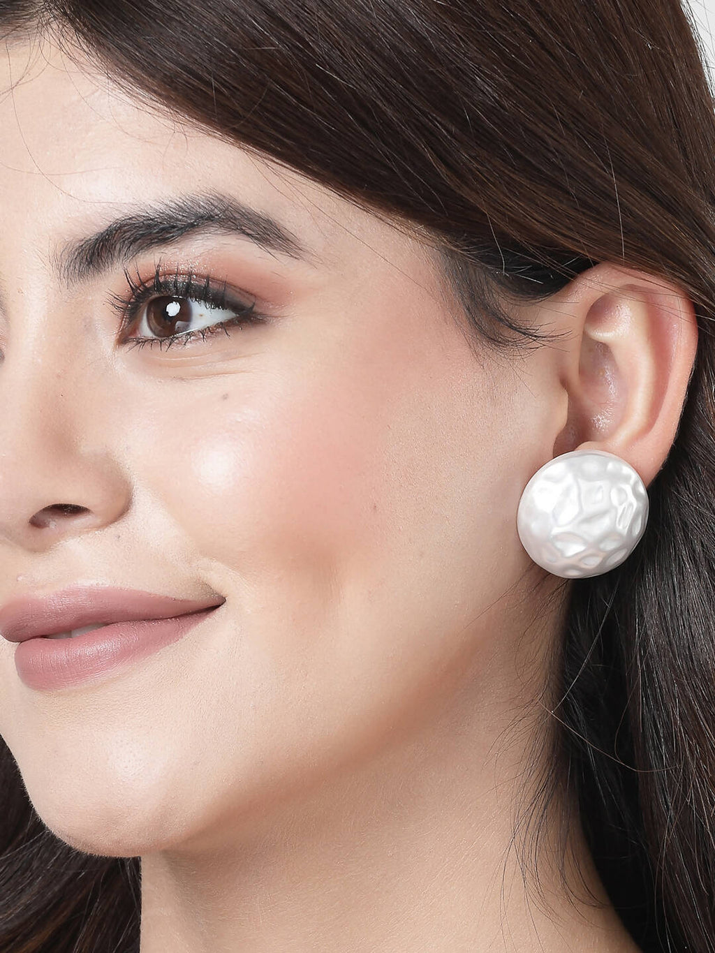 NVR Women's White Color Moon Stud Earrings