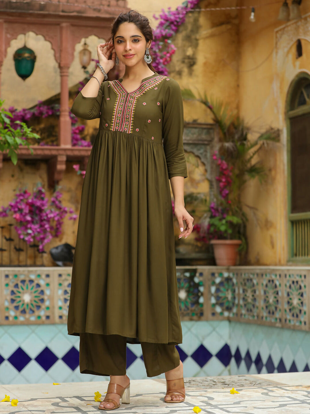 Janasya Olive Rayon Embroidered Kurta & Bottom