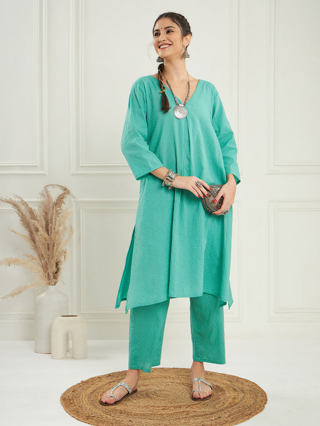 InWeave Women's Arctic Blue Kantha V Neck Kurta Pant Set