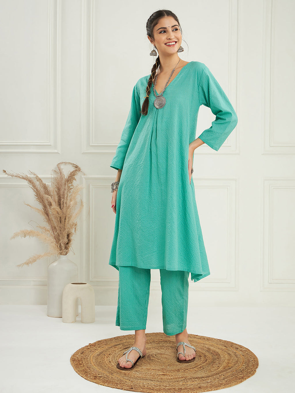 InWeave Women's Arctic Blue Kantha V Neck Kurta Pant Set