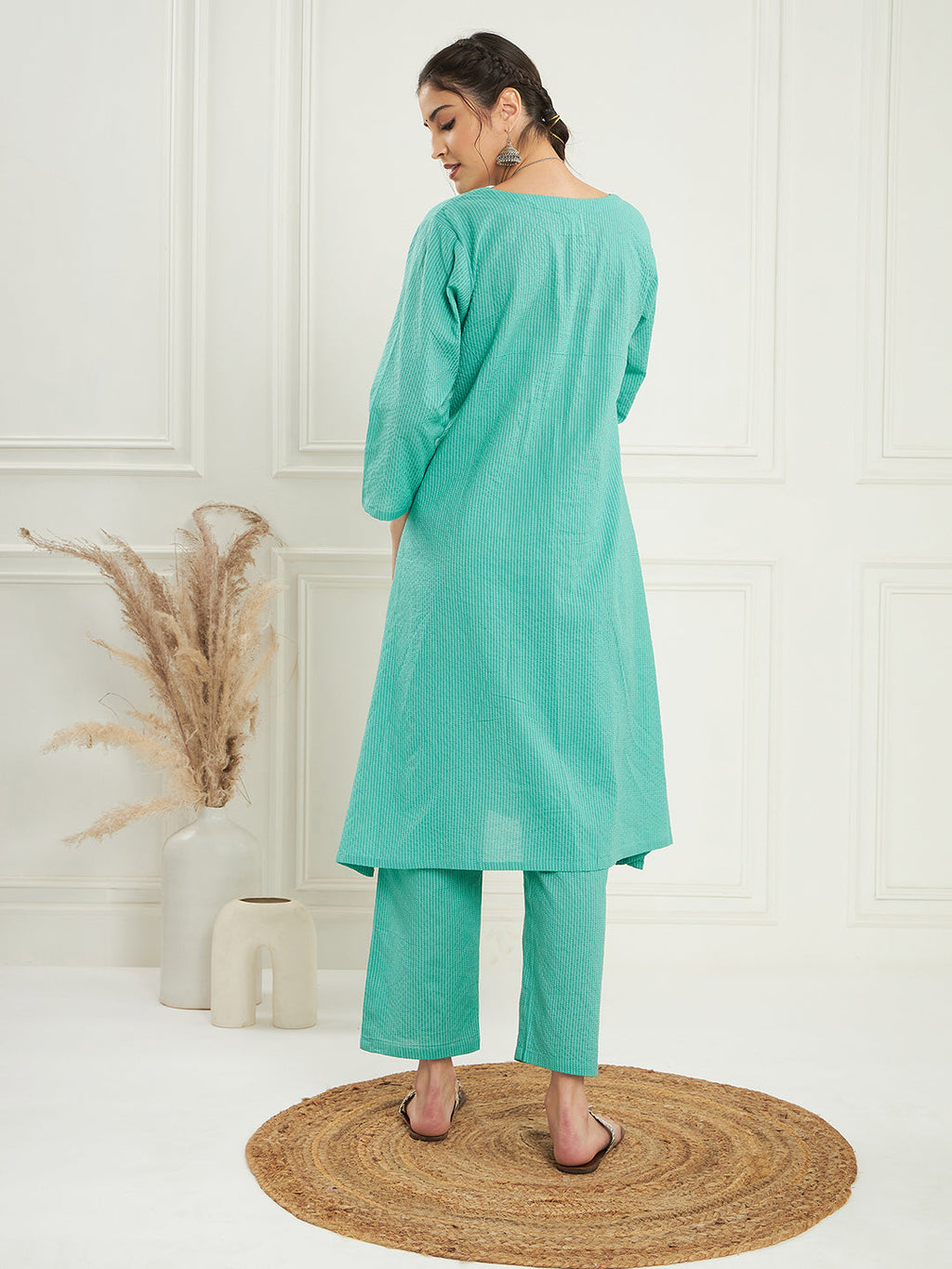 InWeave Women's Arctic Blue Kantha V Neck Kurta Pant Set
